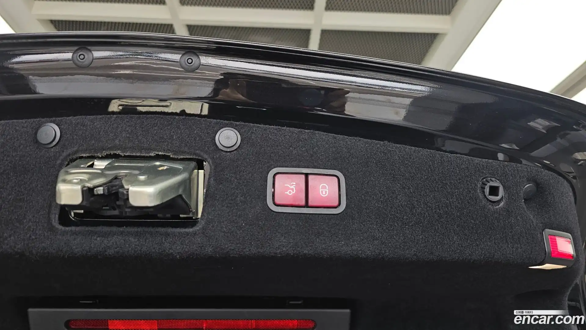 S-Class Mercedes-Benz 2018.3-OPTION-046