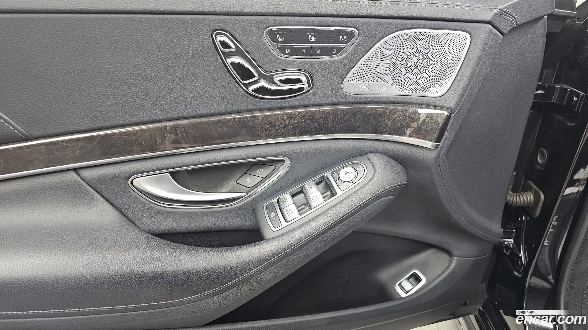 S-Class Mercedes-Benz 2018.3-OPTION-051