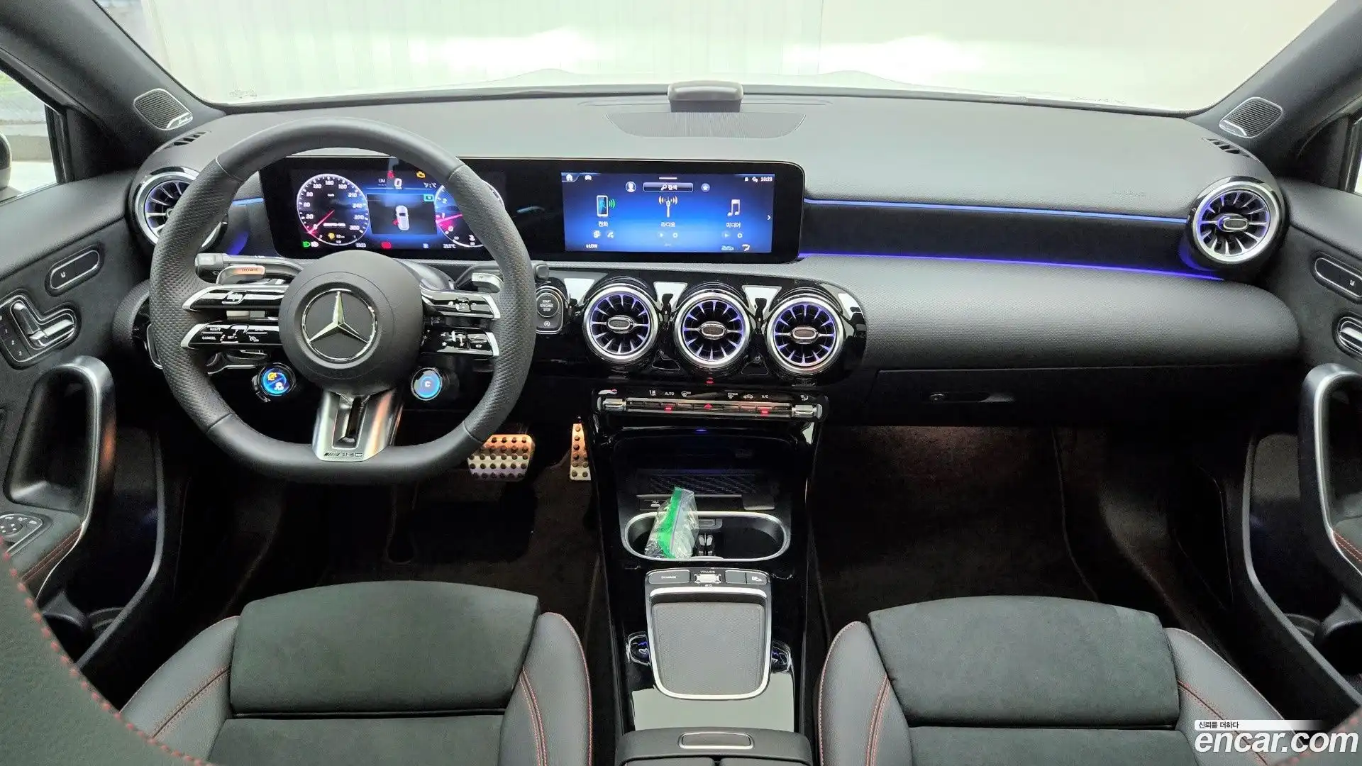 A-Class Mercedes-Benz 2025.8-INNER-007