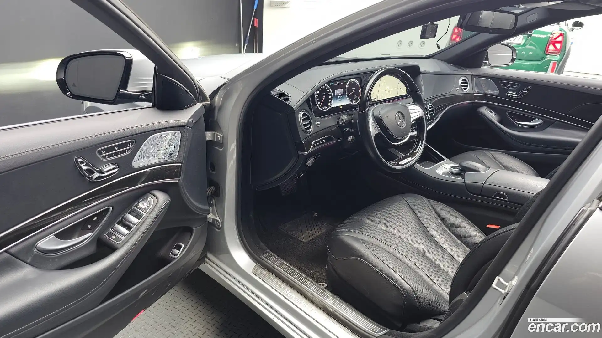 S-Class Mercedes-Benz 2014.6-INNER-010