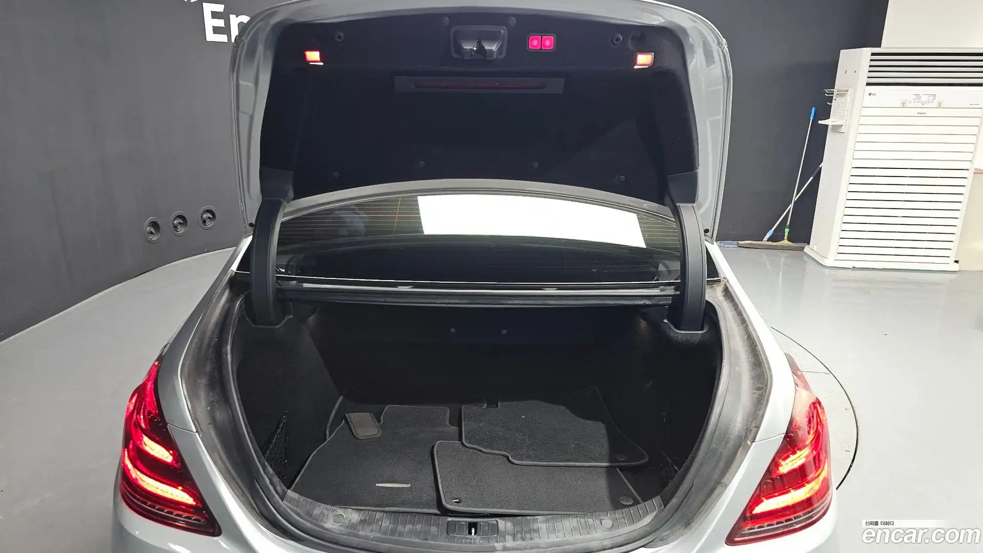 S-Class Mercedes-Benz 2014.6-OPTION-024