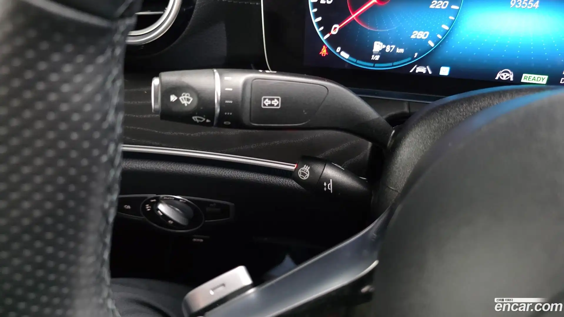 E-Class Mercedes-Benz 2022.11-OPTION-042
