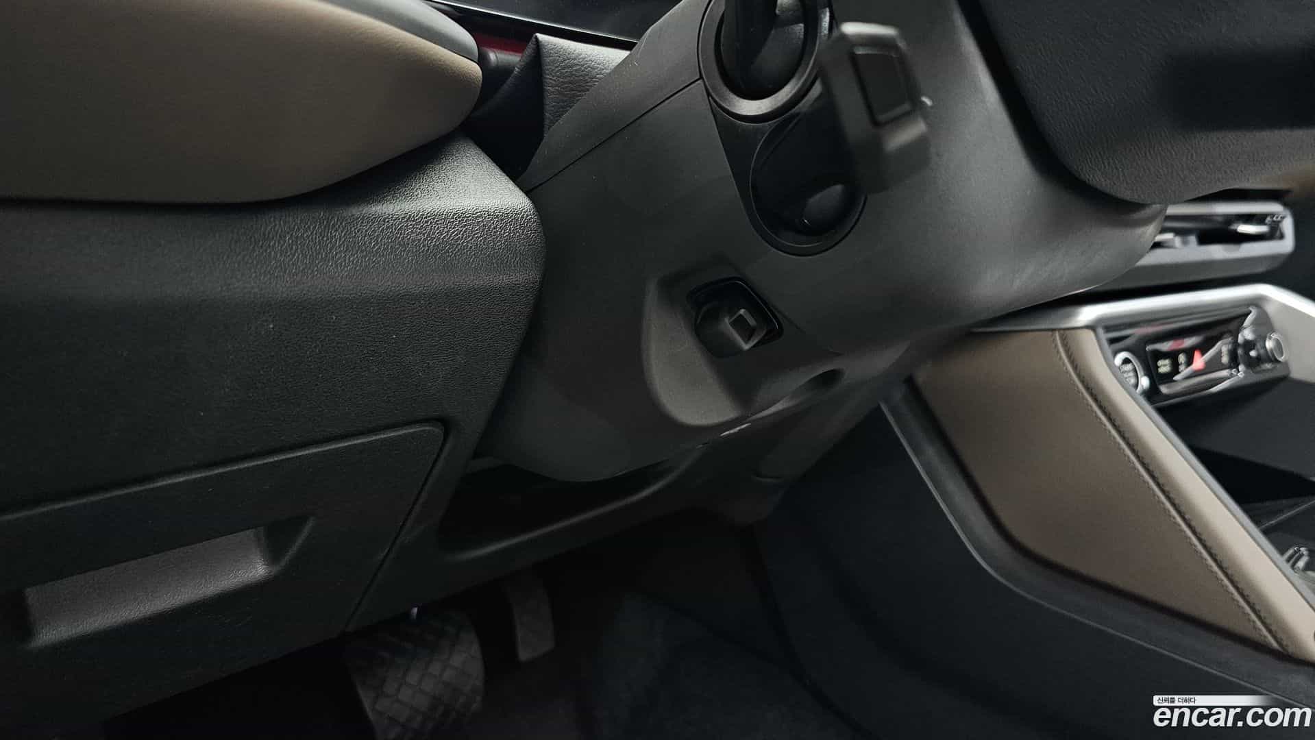 Q5 Audi 2025.11-OPTION-043