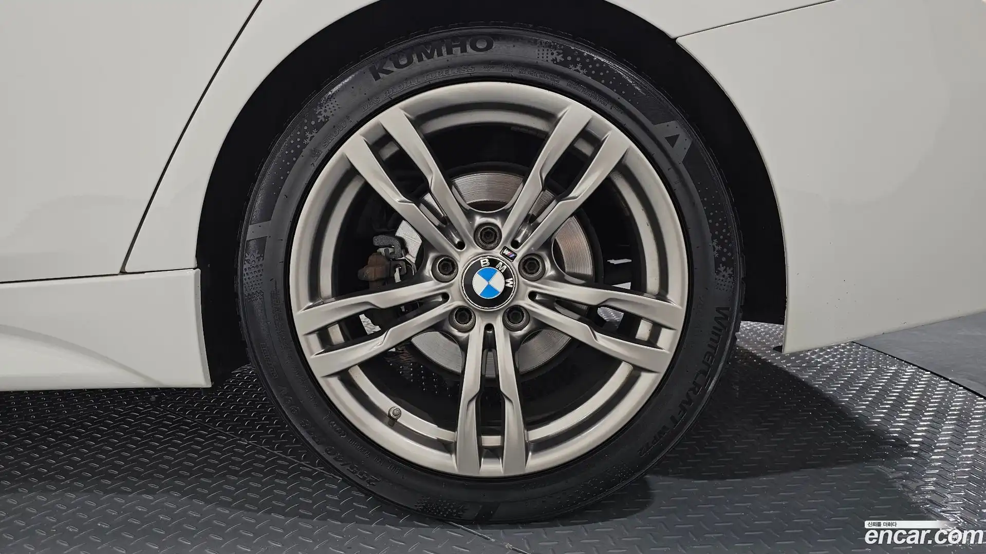 3-Series BMW 2017.9-OUTER-031