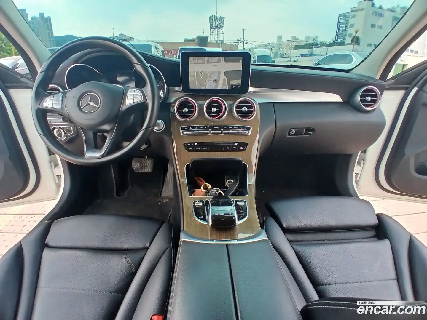 C-Class Mercedes-Benz 2016.7-INNER-010
