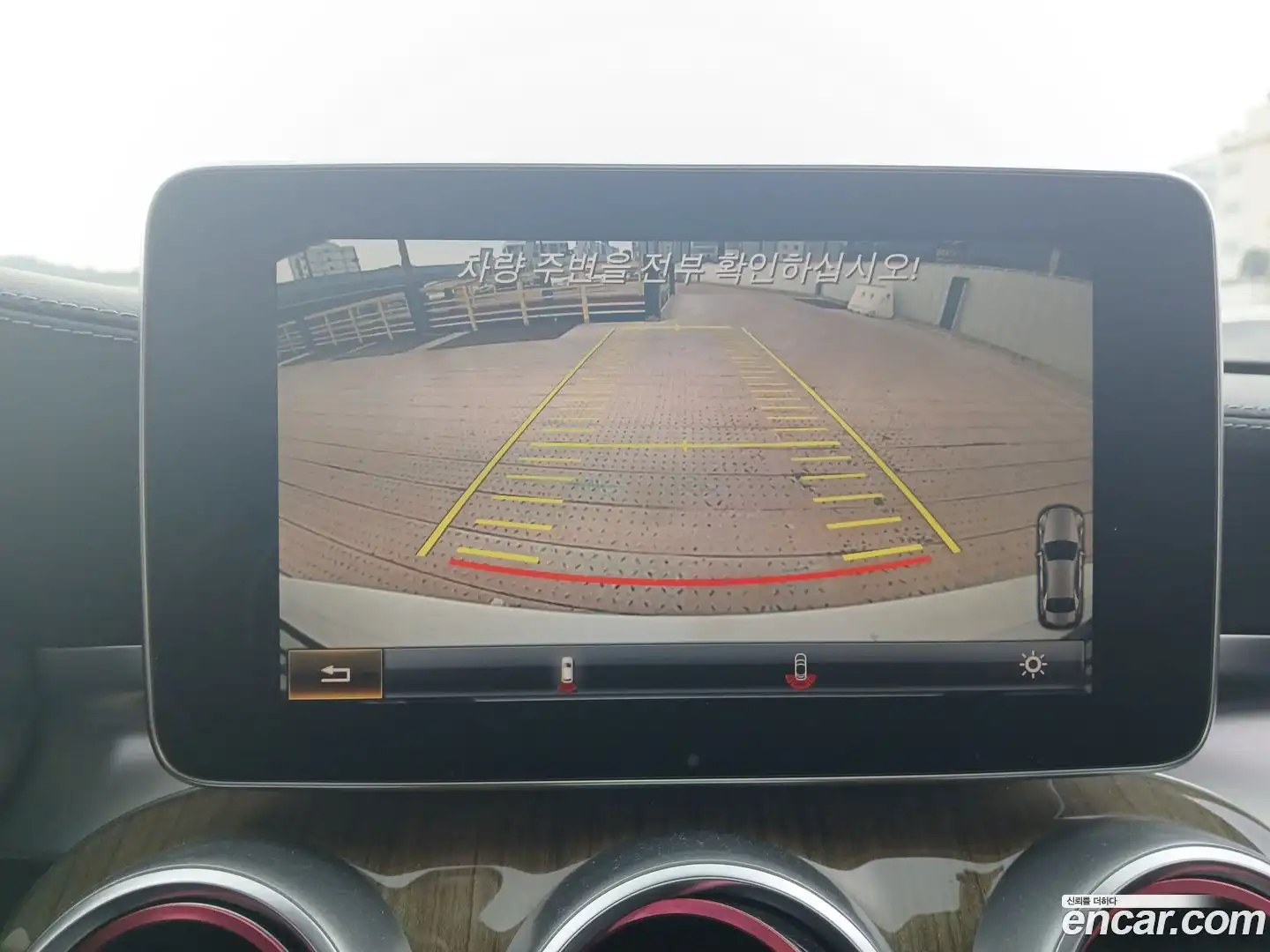 C-Class Mercedes-Benz 2016.7-OPTION-021