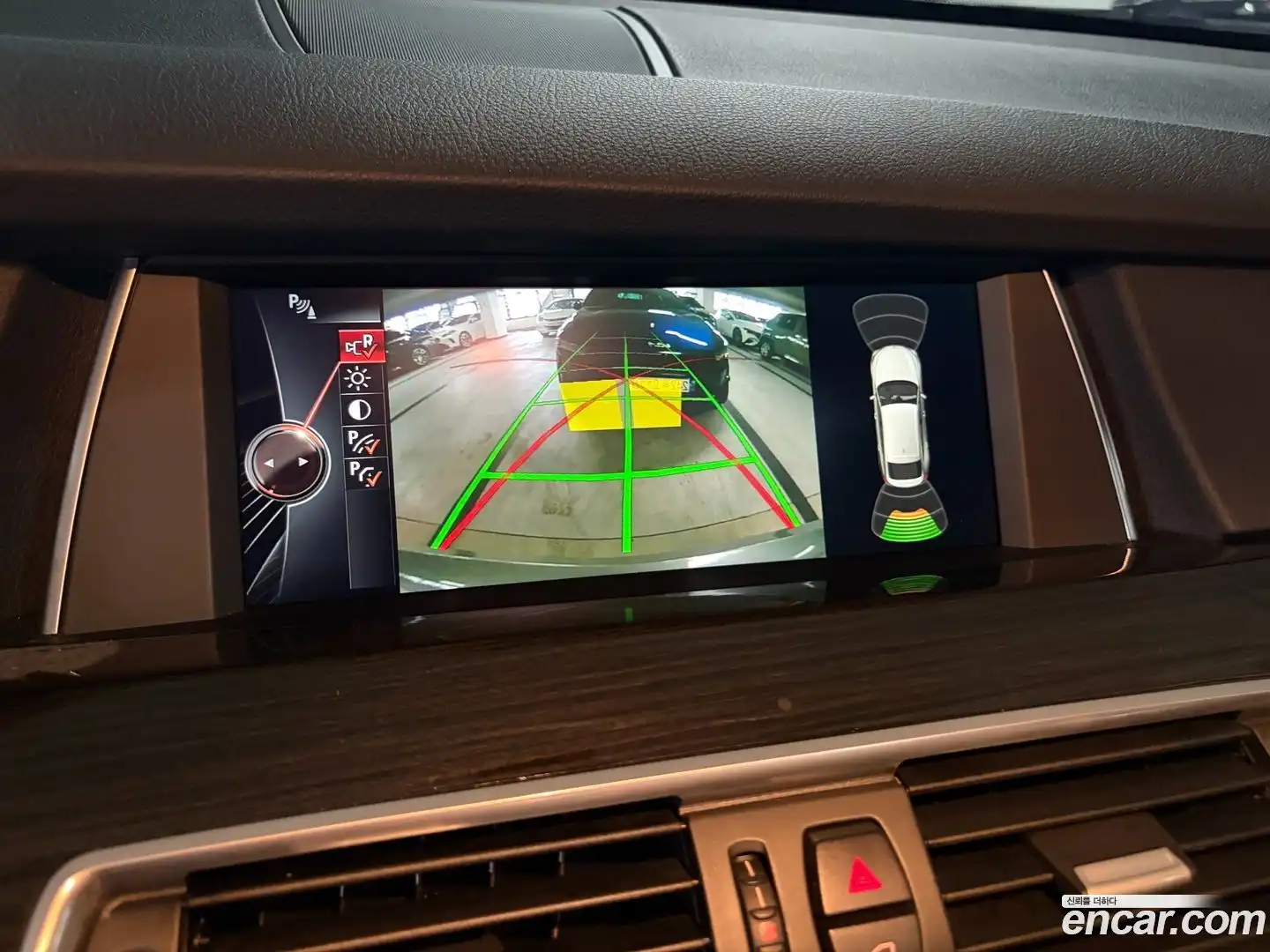 Gran Turismo BMW 2016.10-INNER-007