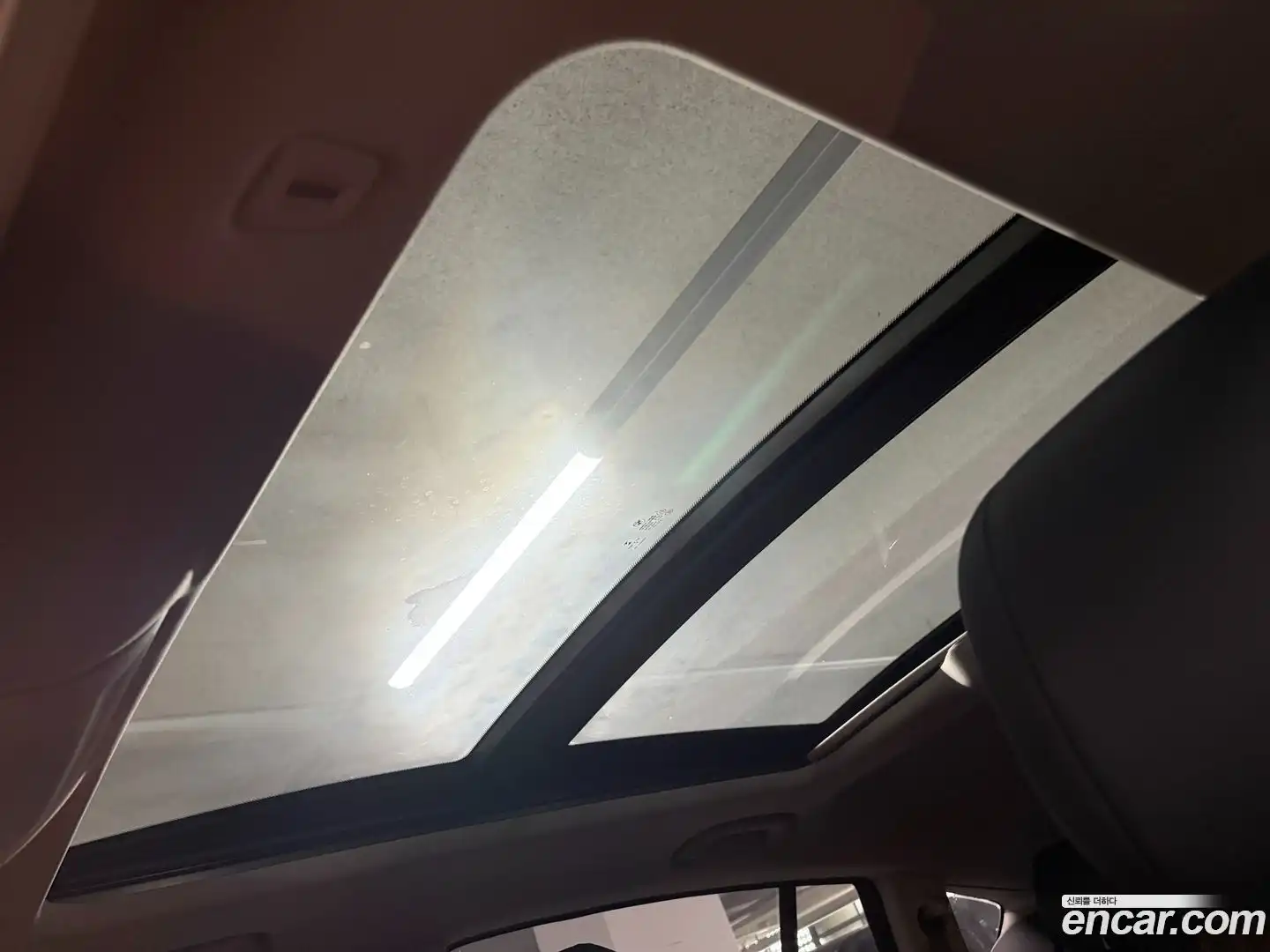 Gran Turismo BMW 2016.10-INNER-009
