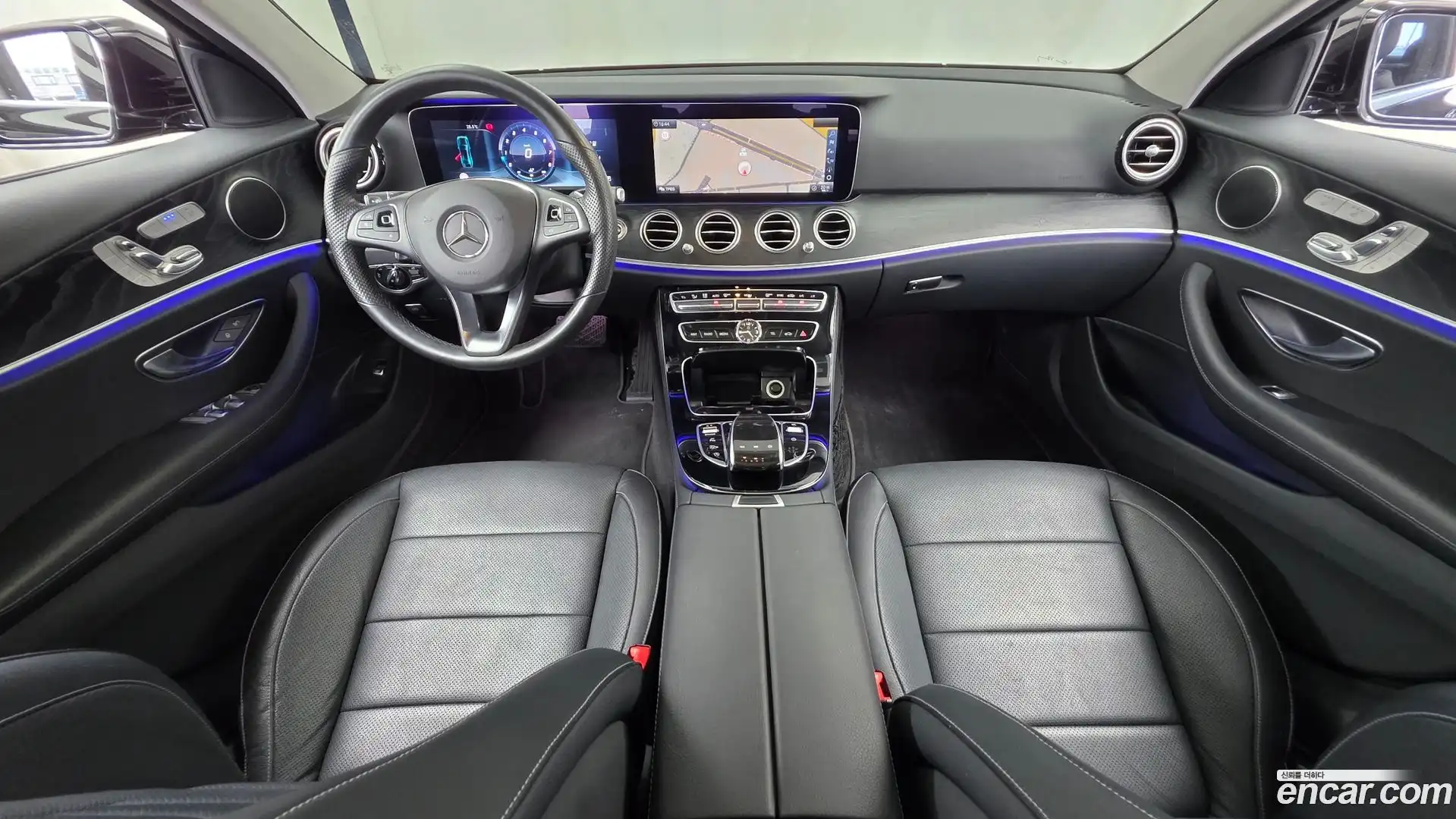 E-Class Mercedes-Benz 2016.8-INNER-007