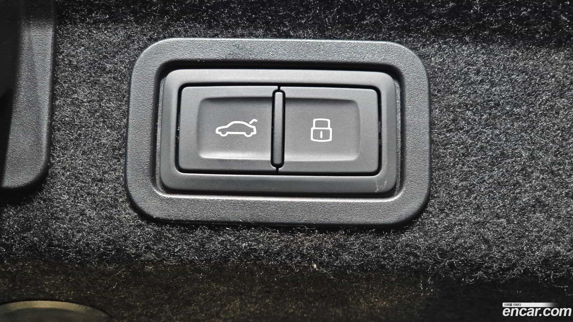 A6 Audi 2020.9-OPTION-021