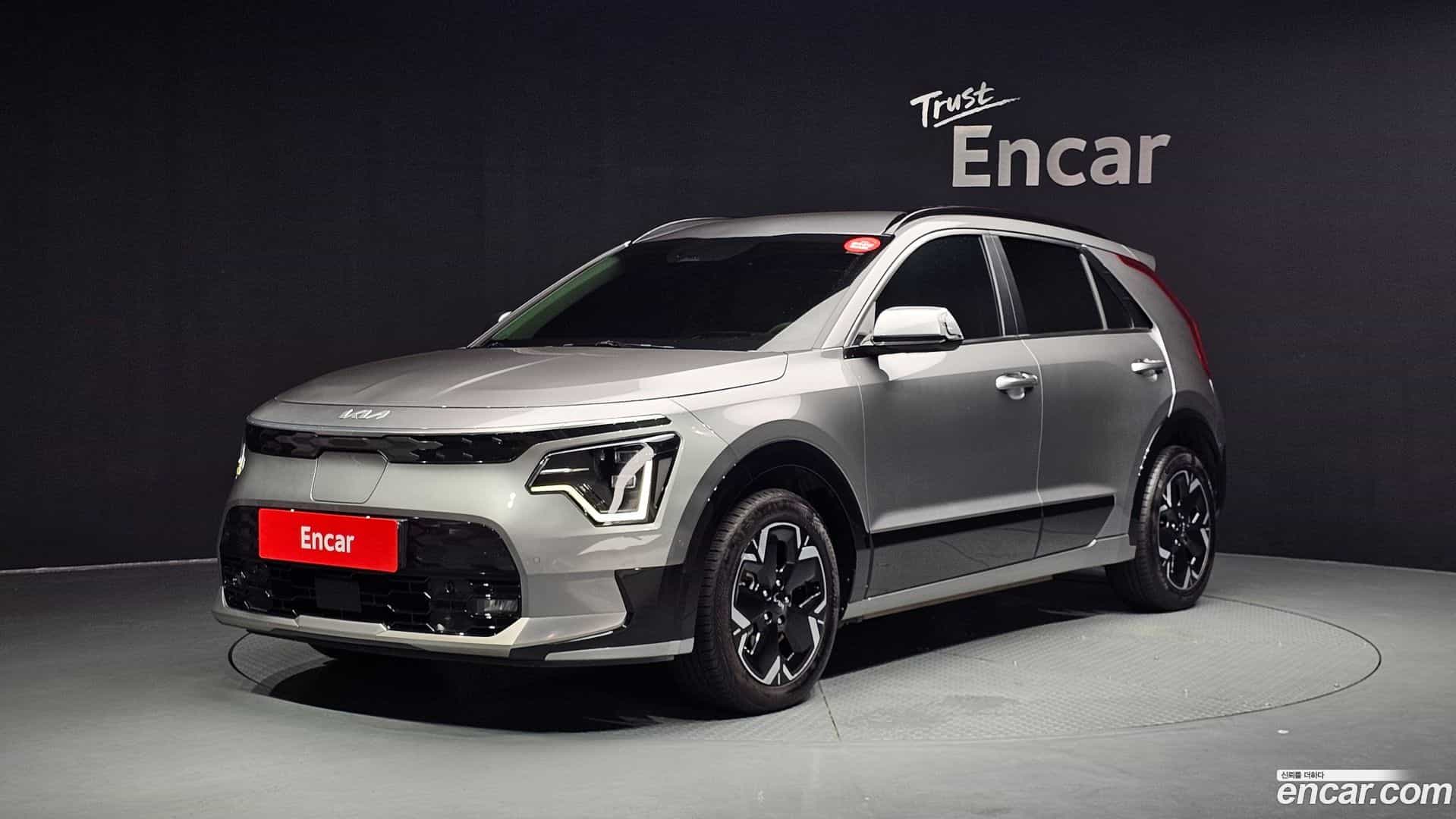 Niro Kia 2022.8-OUTER-001