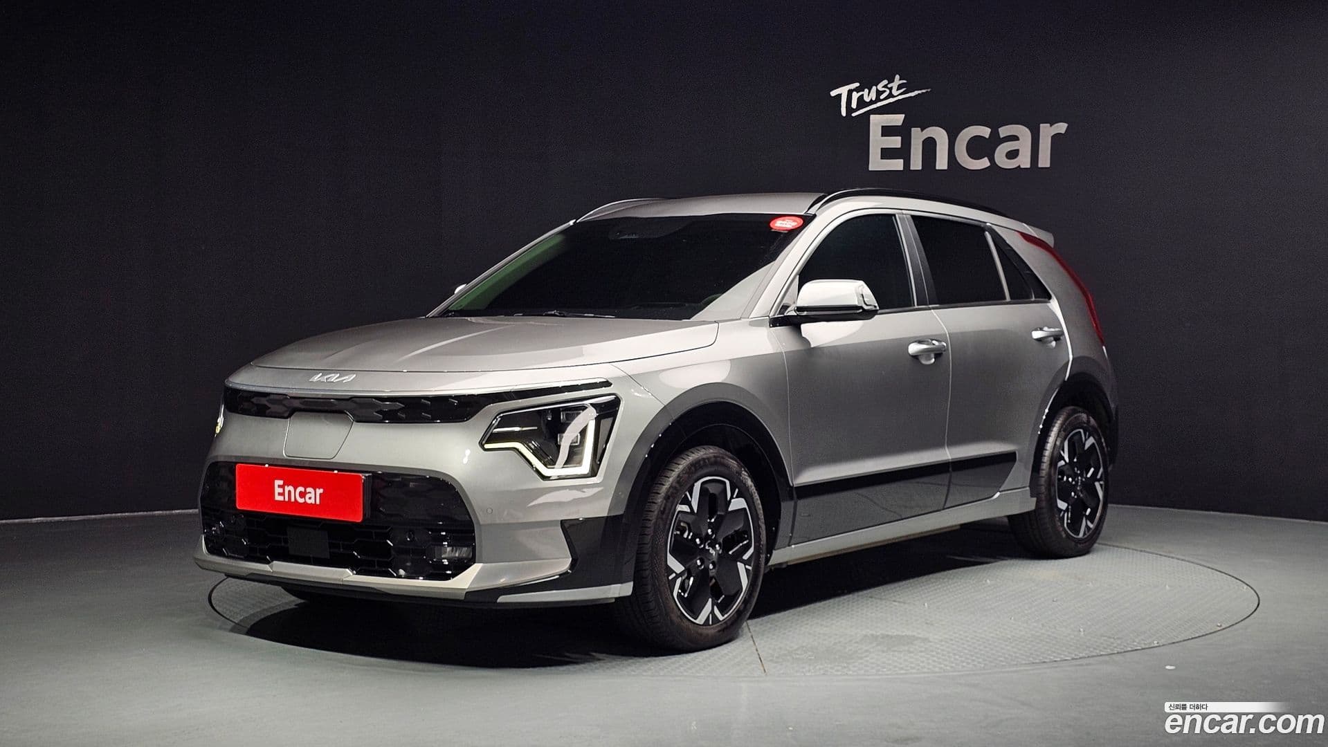 Main__Slider__Photo:Niro Kia 2022.8-0