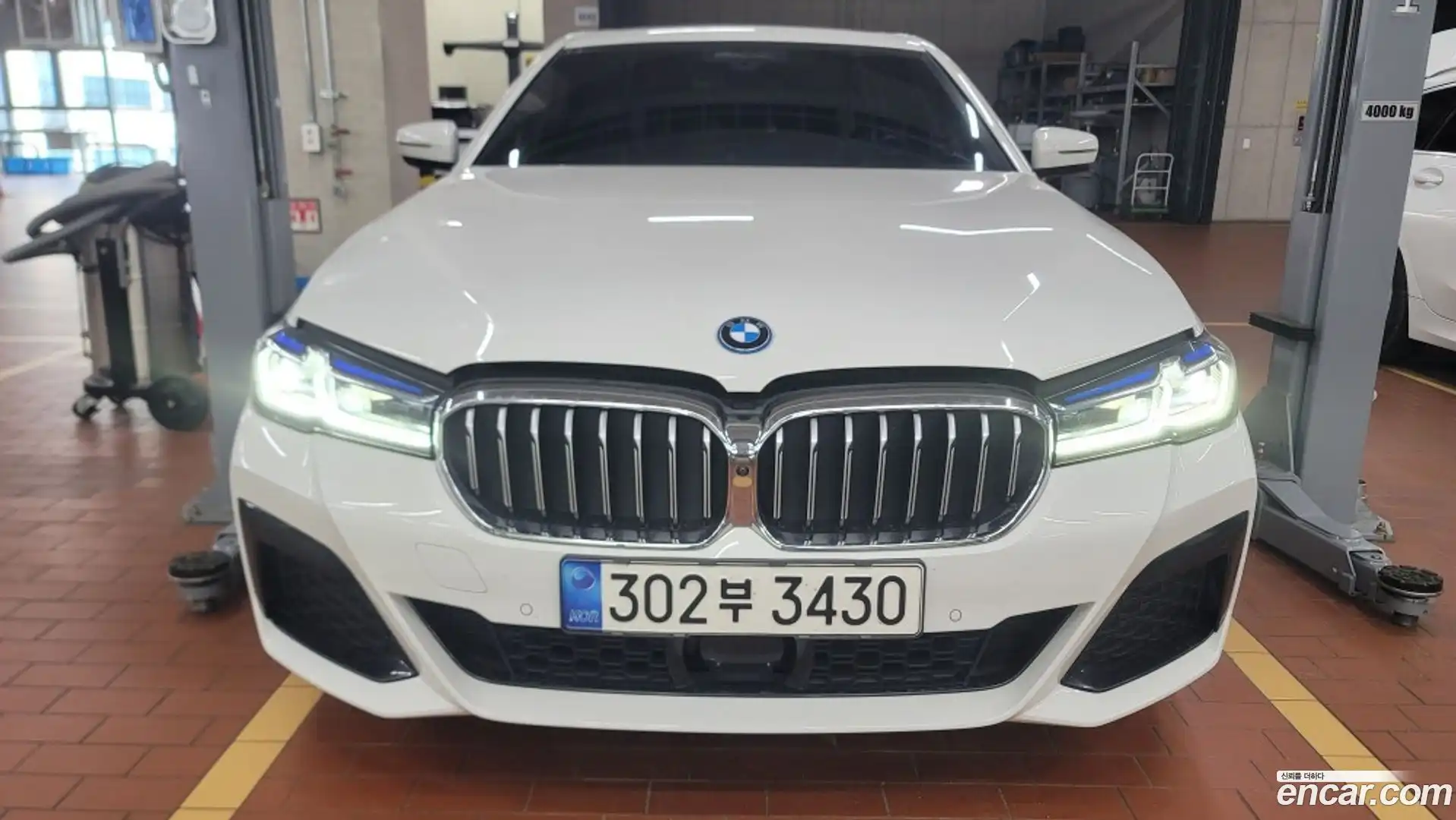 5-Series BMW 2021.11-OUTER-001