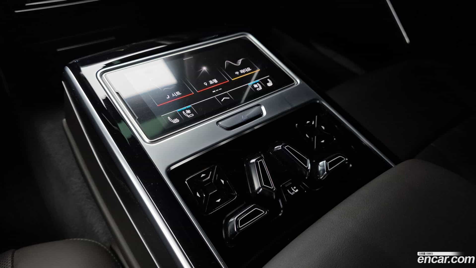 A8 Audi 2021.5-OPTION-040
