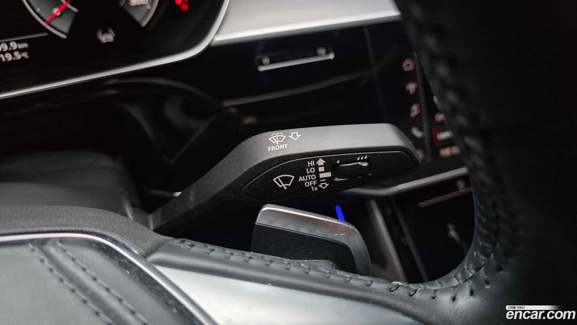 A8 Audi 2021.5-OPTION-043