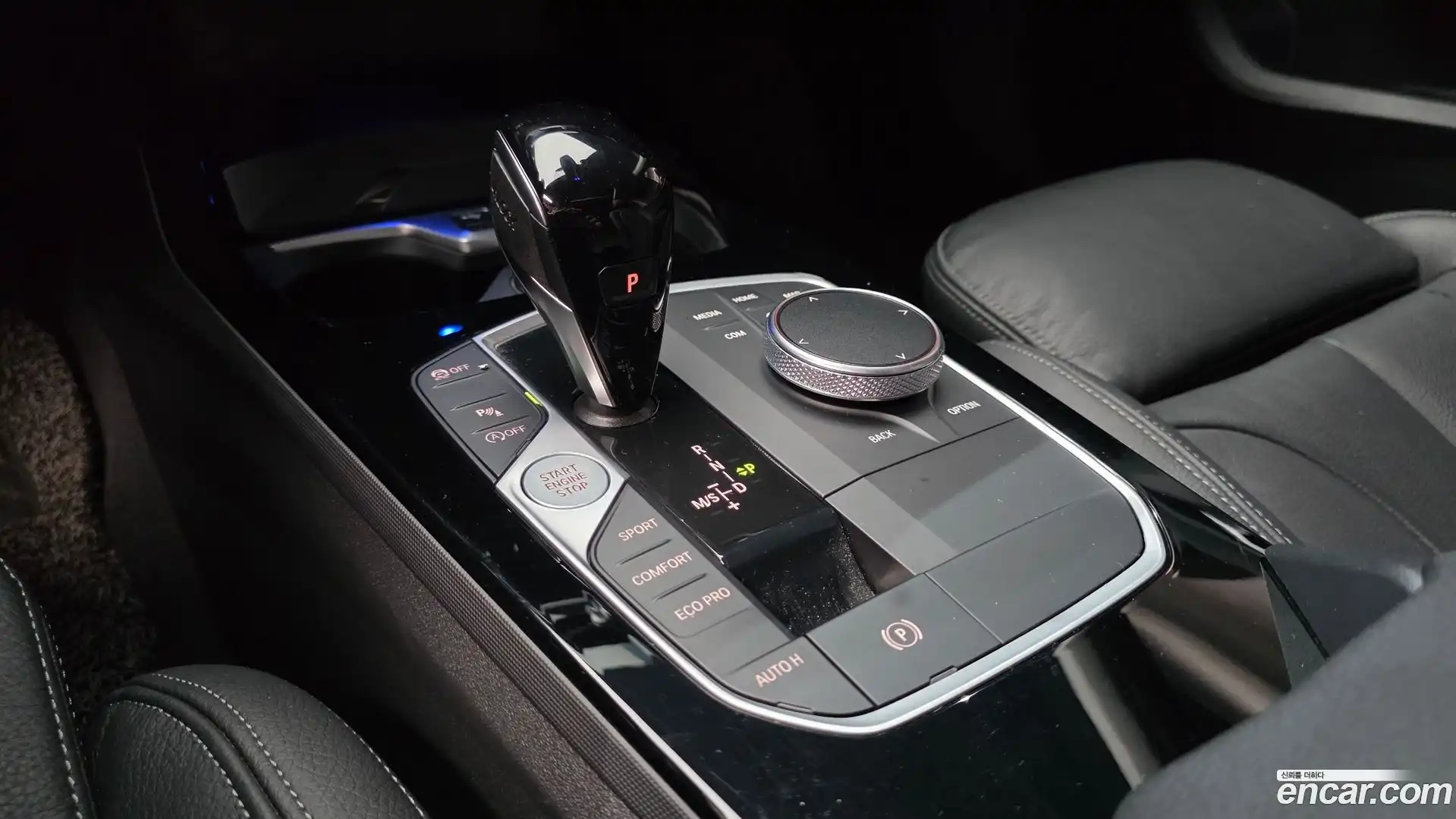 1-Series BMW 2022.5-INNER-009