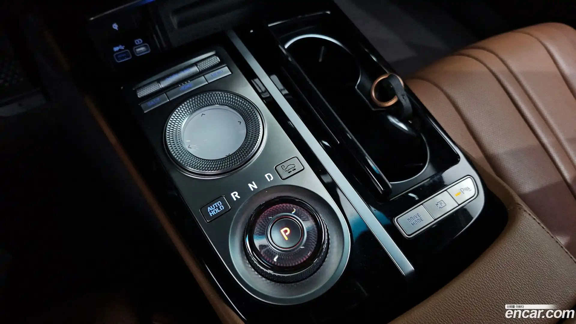 G80 Genesis 2021.4-INNER-009
