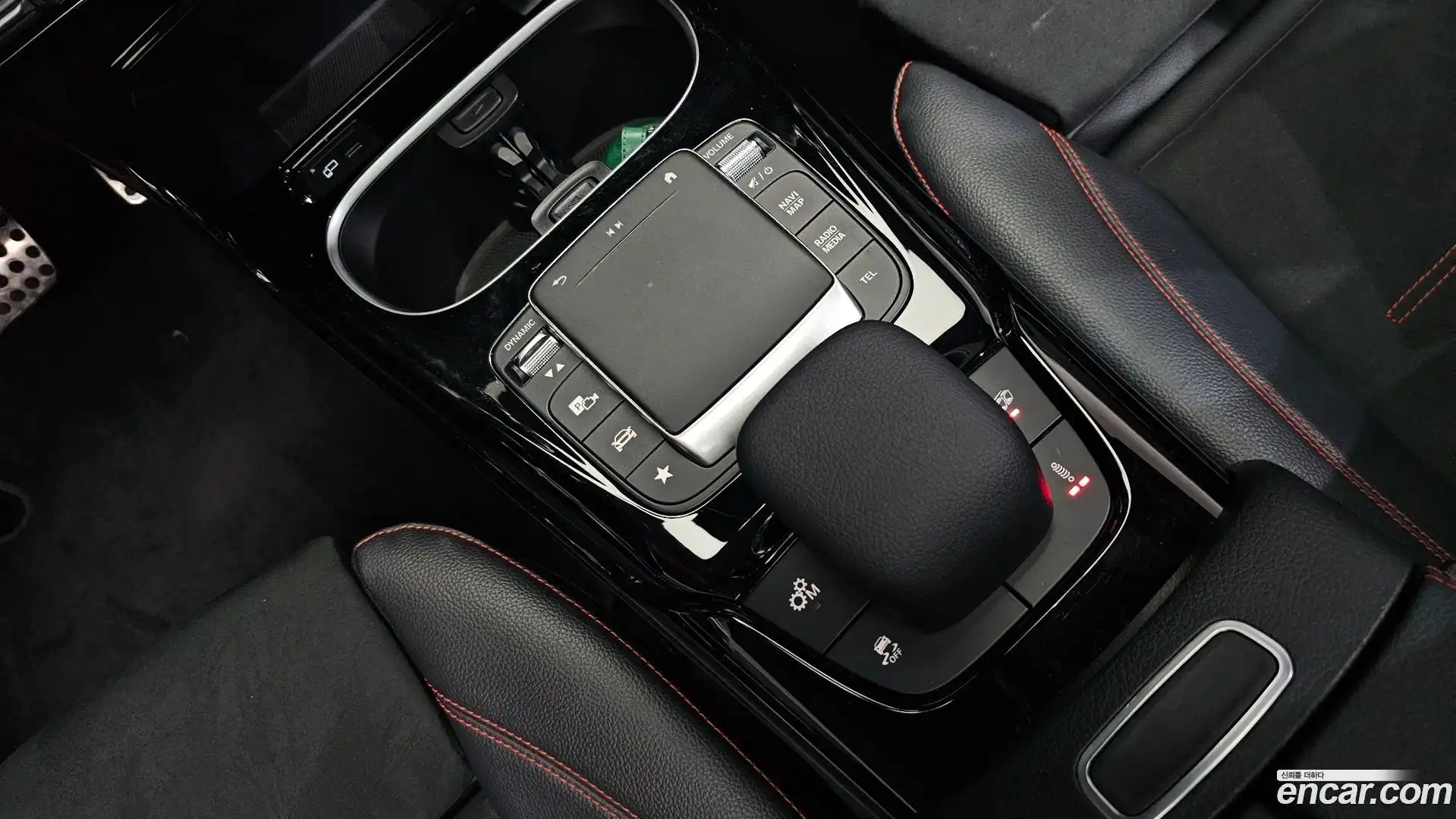 CLA-Class Mercedes-Benz 2022.3-OPTION-023