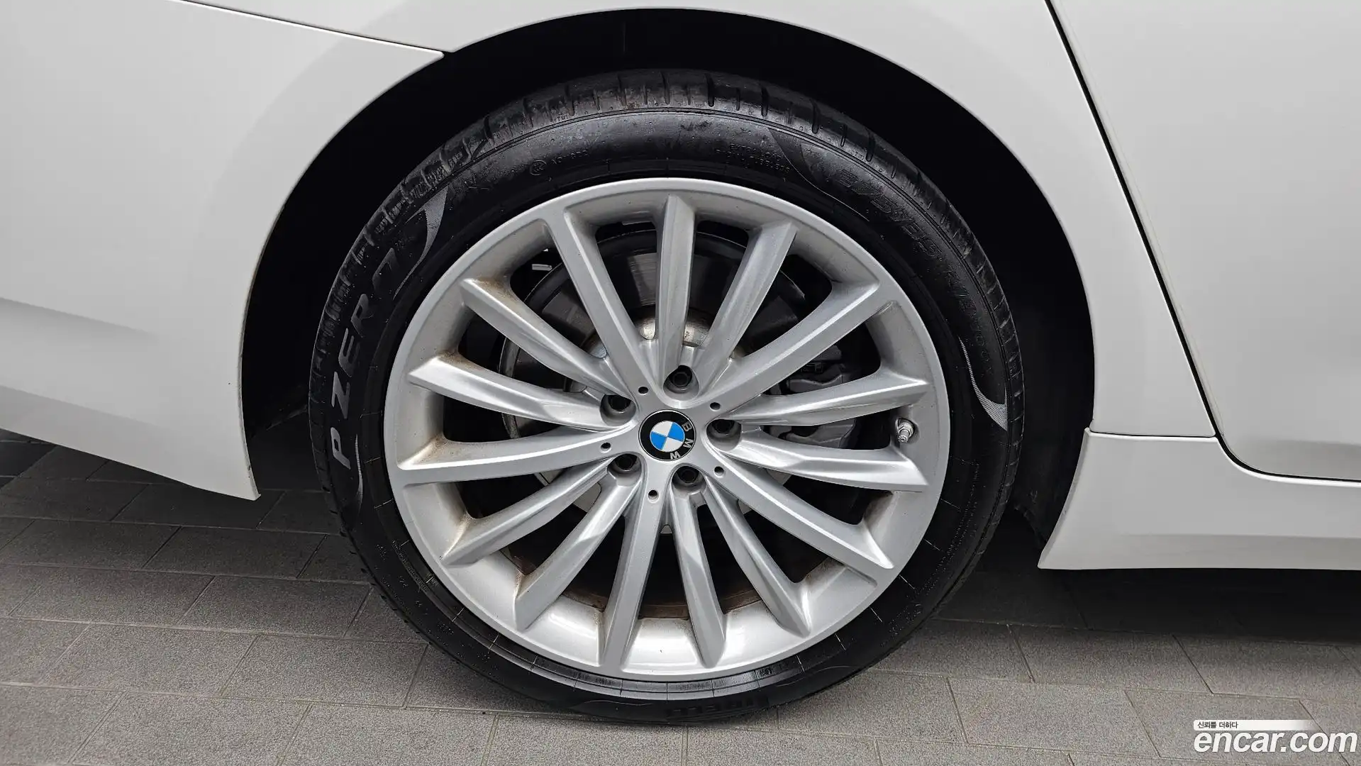 5-Series BMW 2023.5-OUTER-005