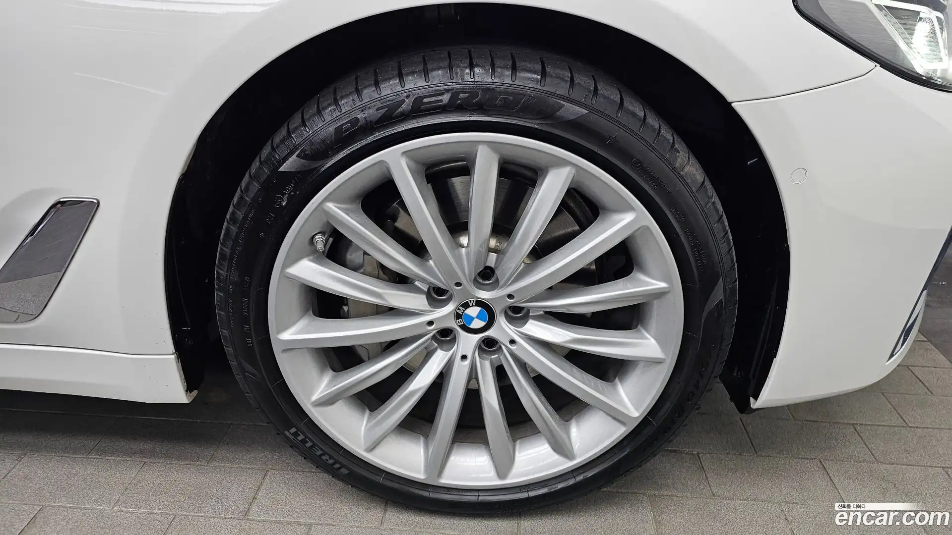 5-Series BMW 2023.5-OUTER-031