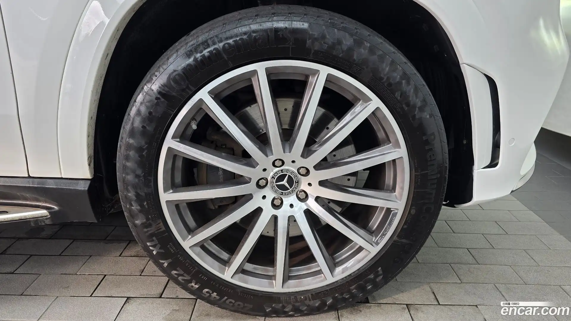 GLS-Class Mercedes-Benz 2021.5-OUTER-031