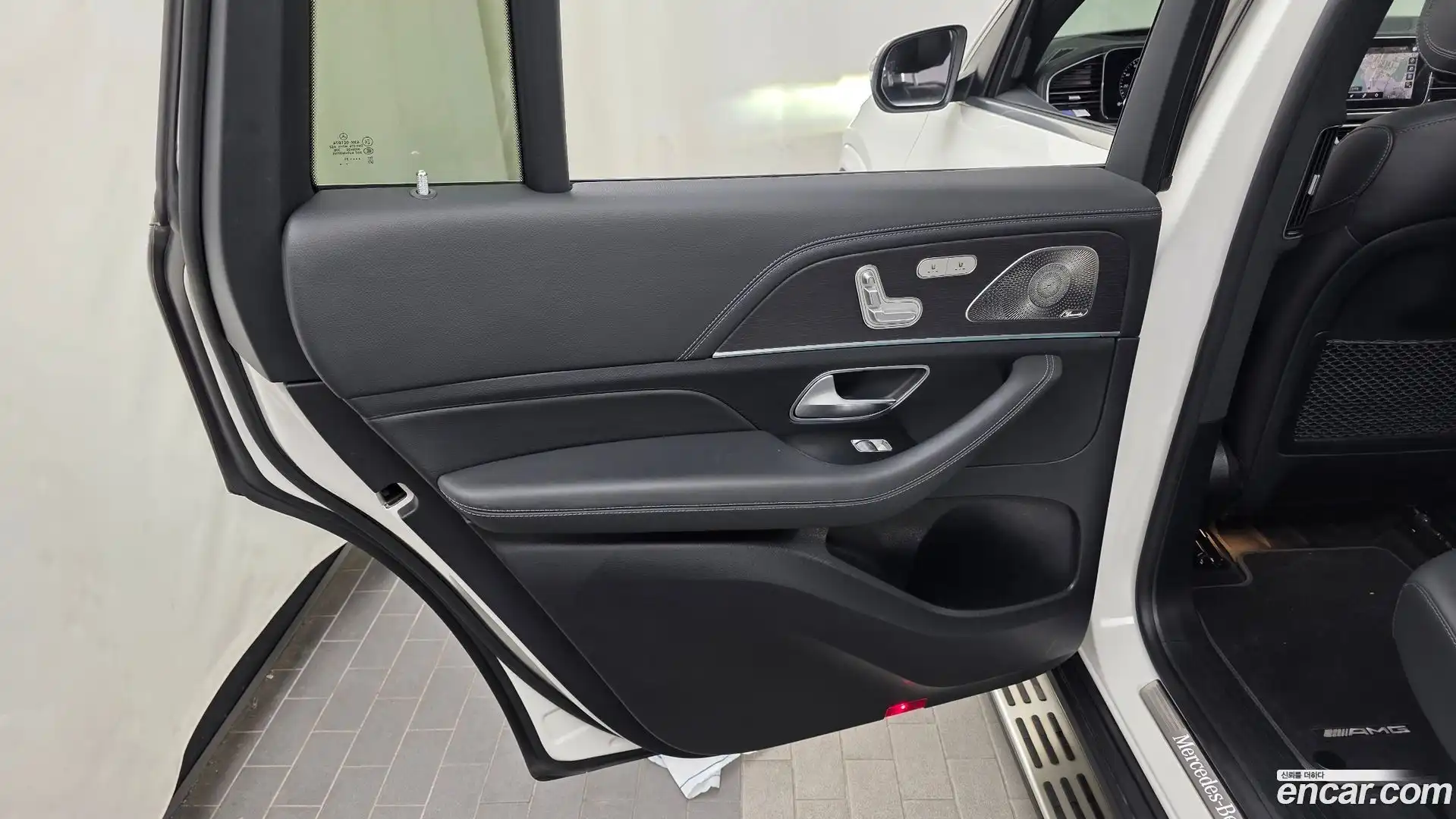 GLS-Class Mercedes-Benz 2021.5-INNER-035