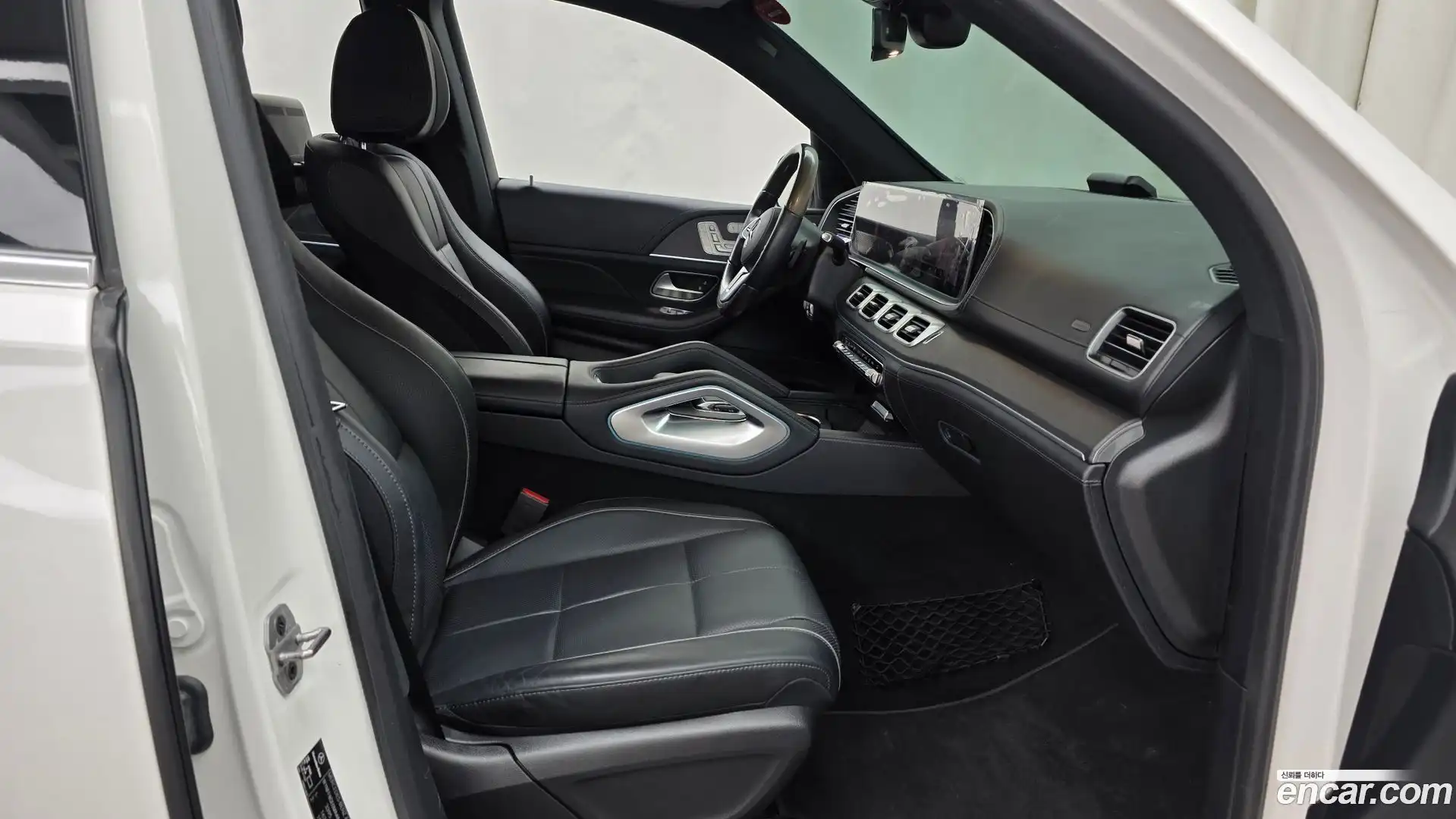 GLS-Class Mercedes-Benz 2021.5-INNER-036