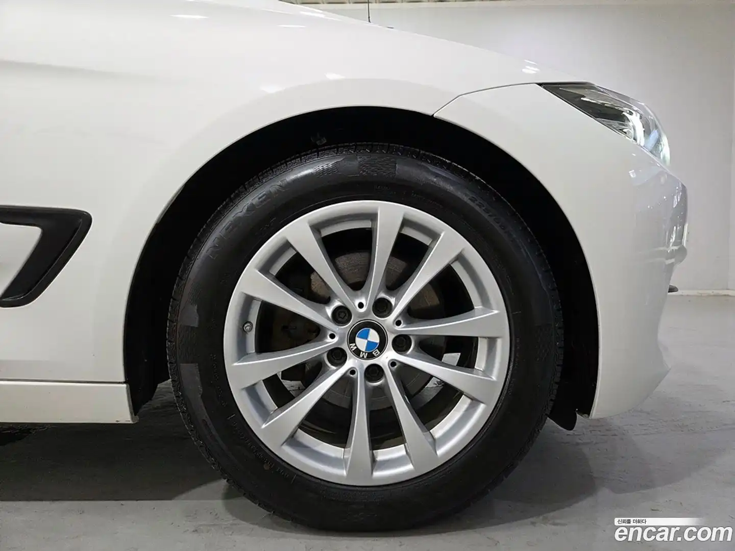 Gran Turismo BMW 2017.4-OPTION-024