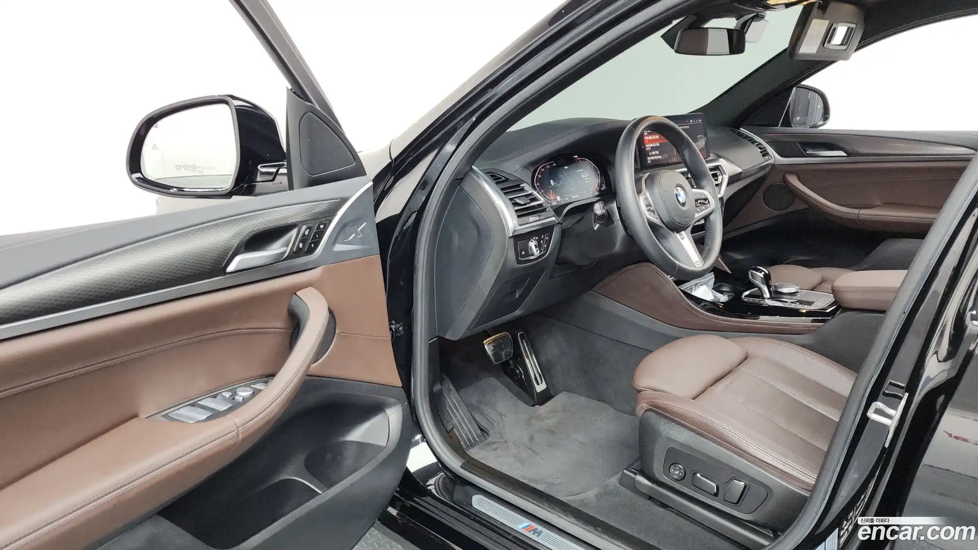 X4 BMW 2023.11-INNER-010