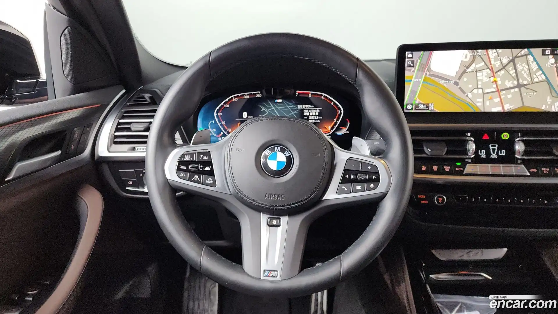 X4 BMW 2023.11-OPTION-017