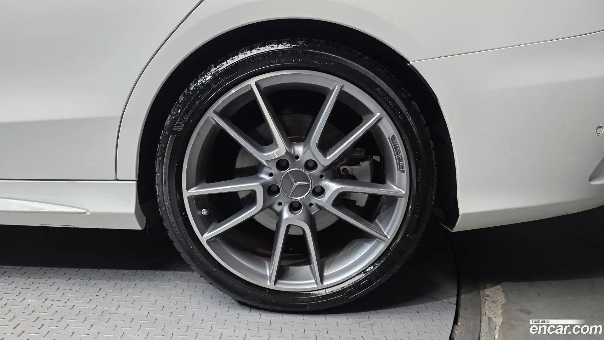 C-Class Mercedes-Benz 2017.11-OUTER-031