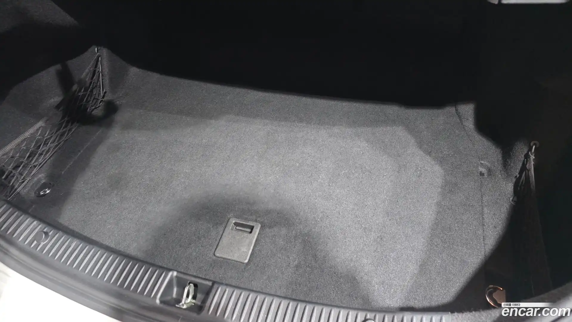 C-Class Mercedes-Benz 2017.11-OPTION-045