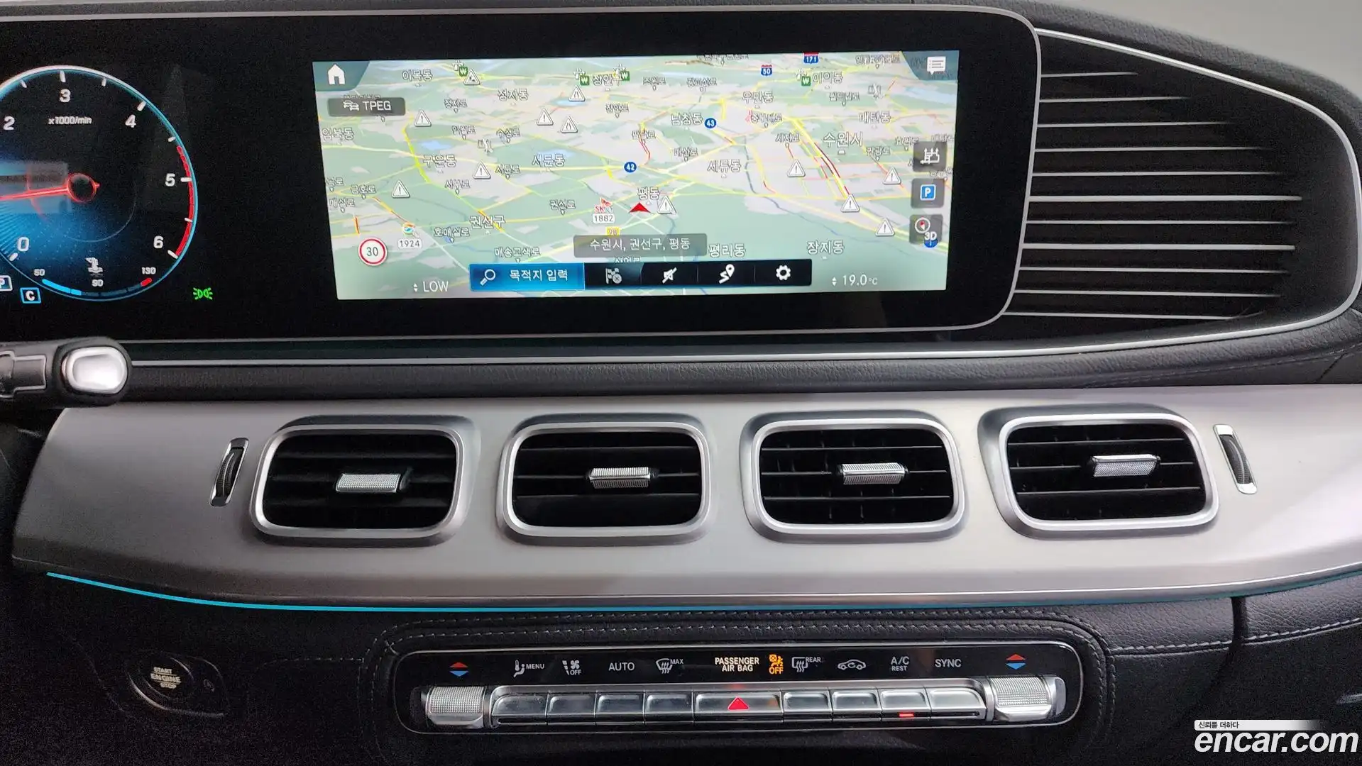 GLE-Class Mercedes-Benz 2021.4-OPTION-016