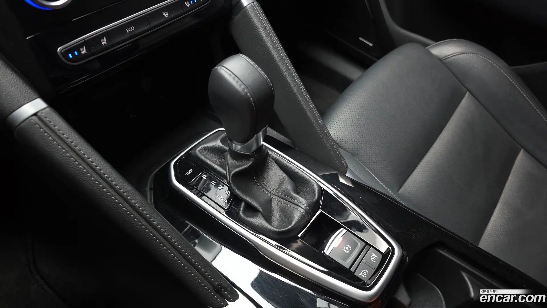QM6 Renault Korea 2021.0-INNER-009