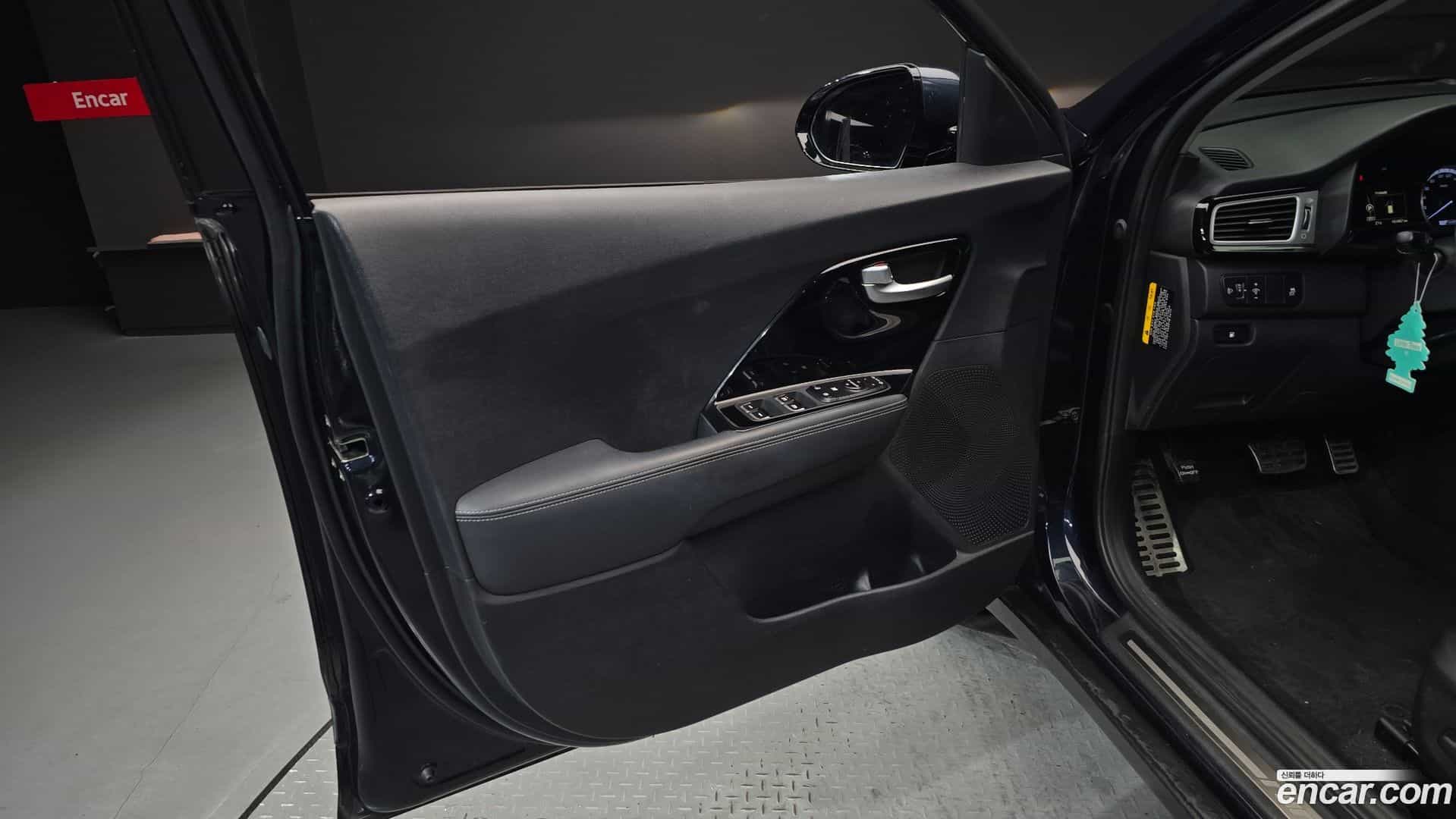 Niro Kia 2016.9-INNER-034