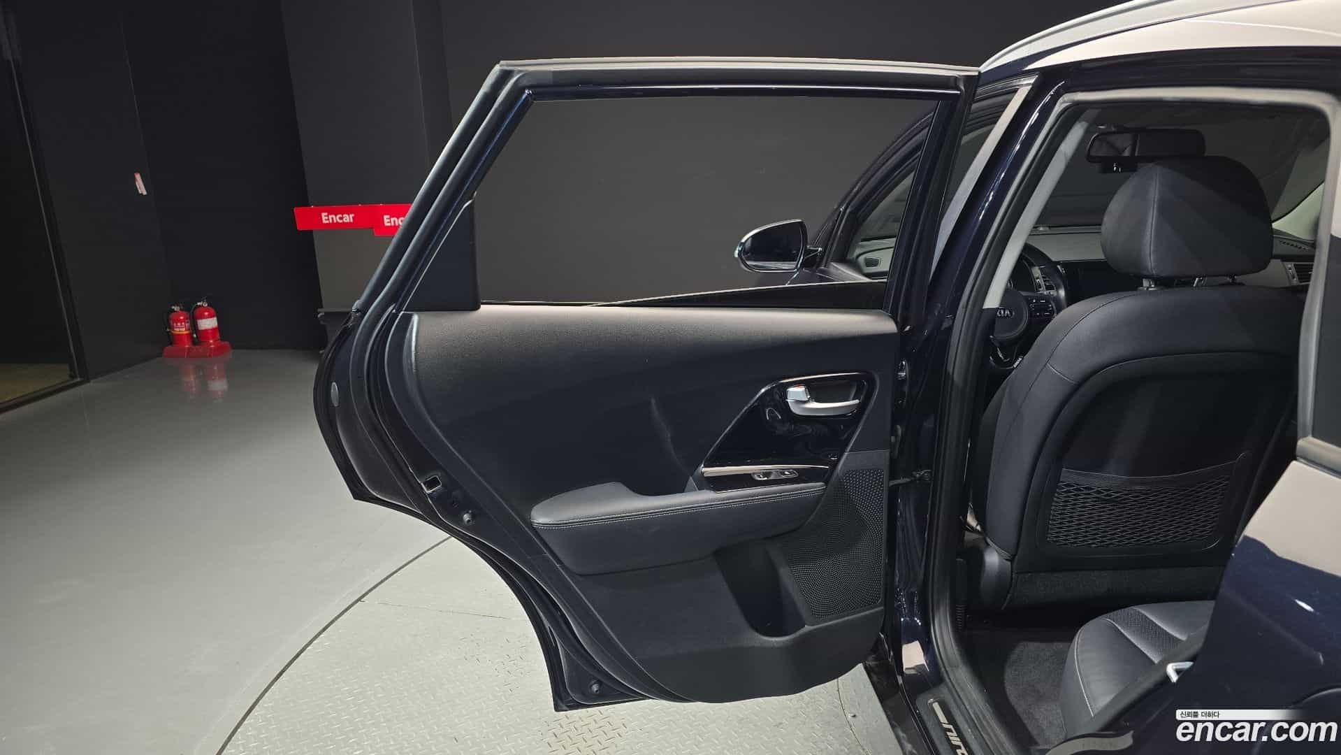 Niro Kia 2016.9-INNER-035