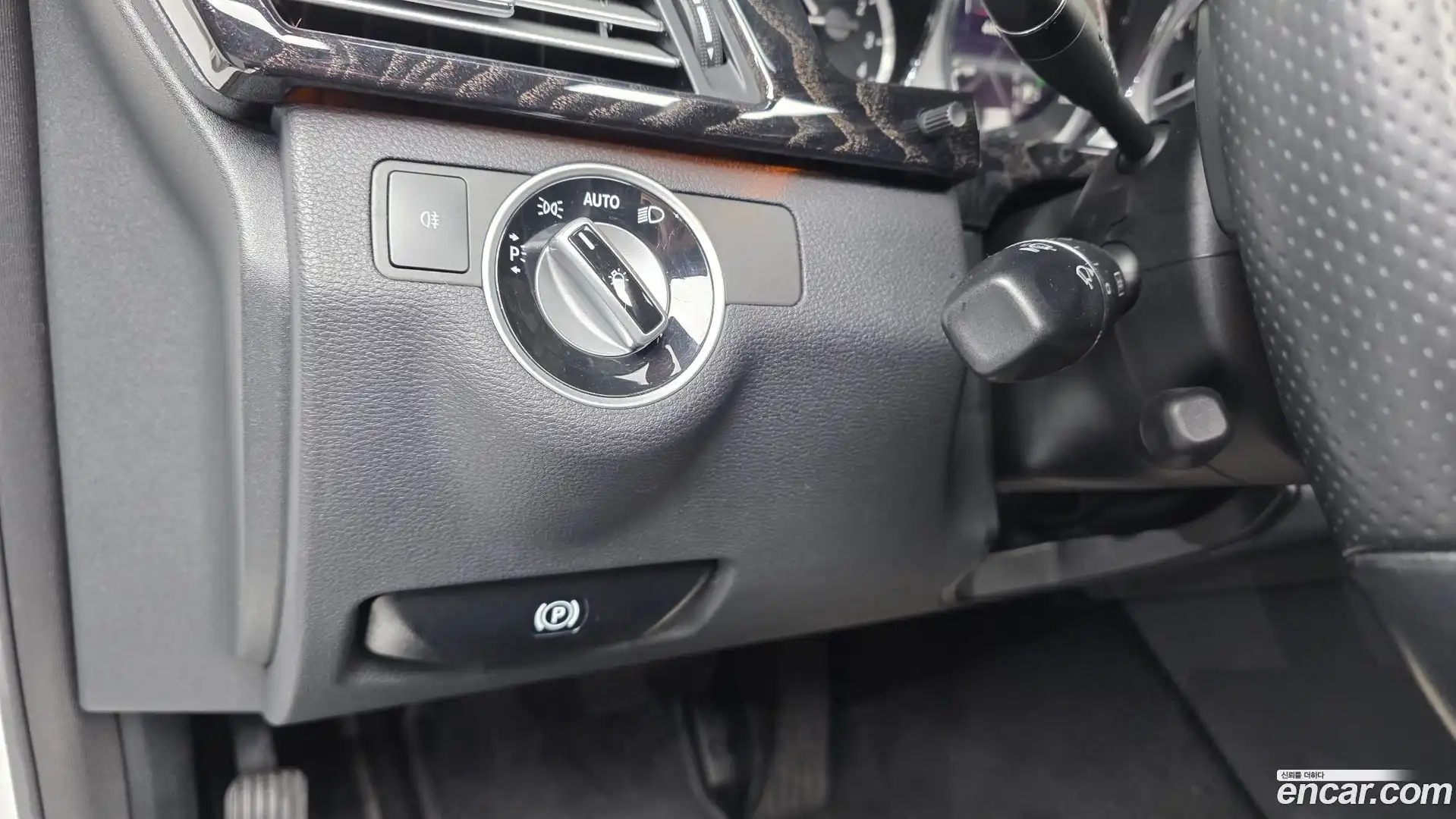 E-Class Mercedes-Benz 2013.2-OPTION-021