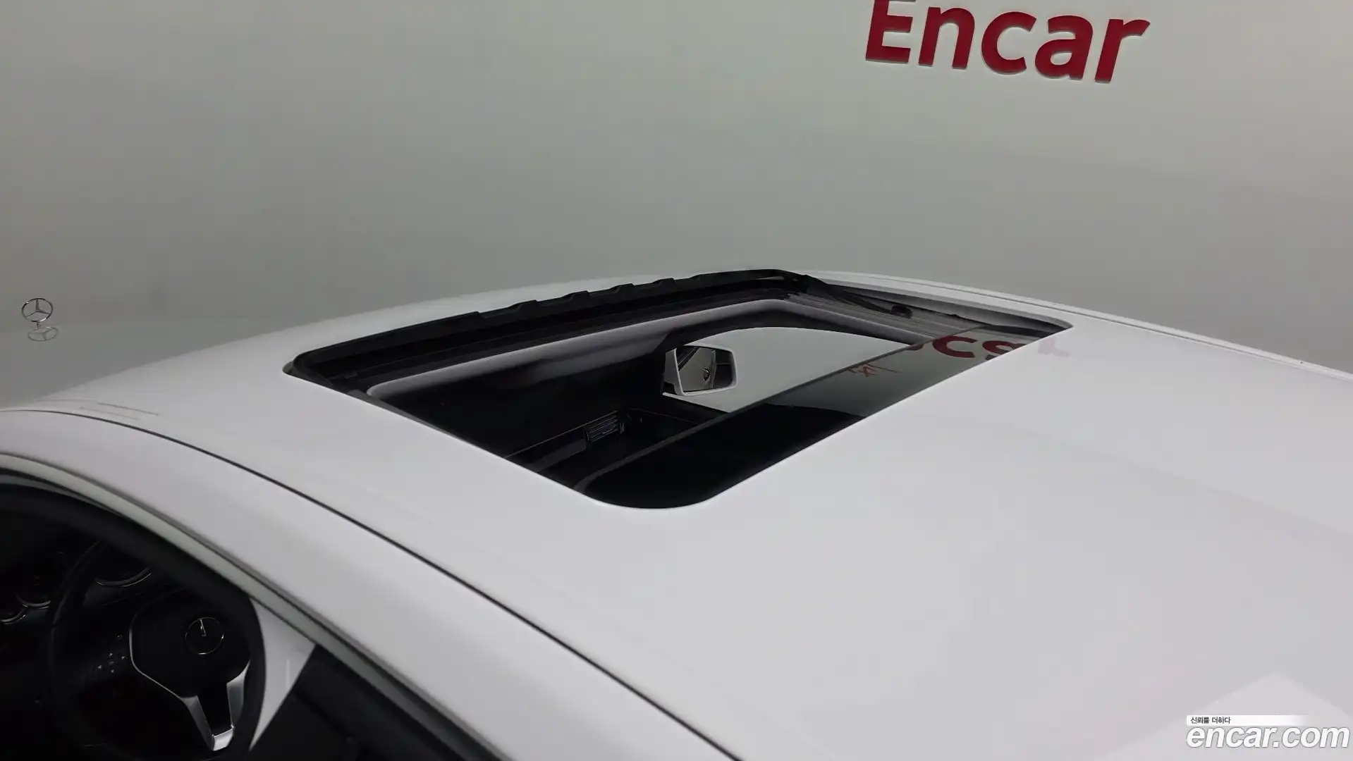 E-Class Mercedes-Benz 2013.2-OPTION-023