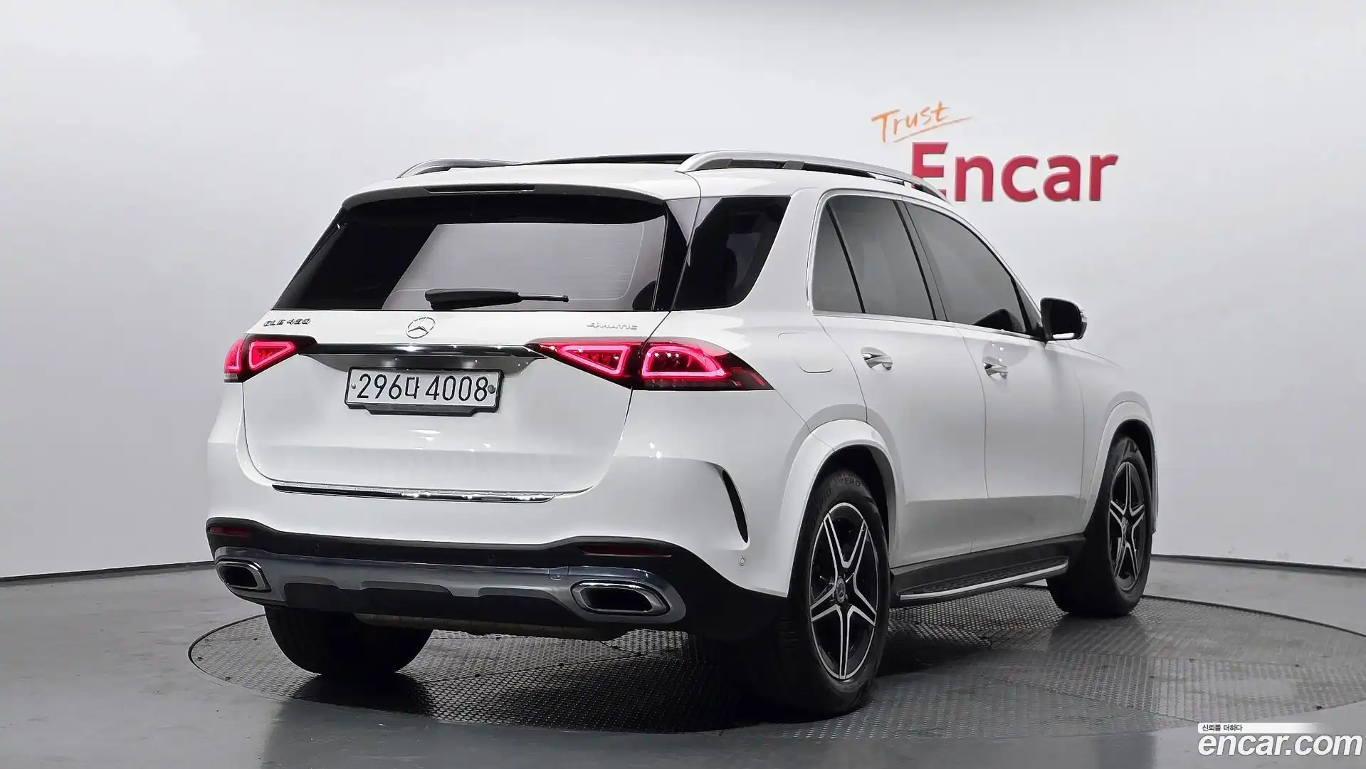 GLE-Class Mercedes-Benz 2020.4-OUTER-002