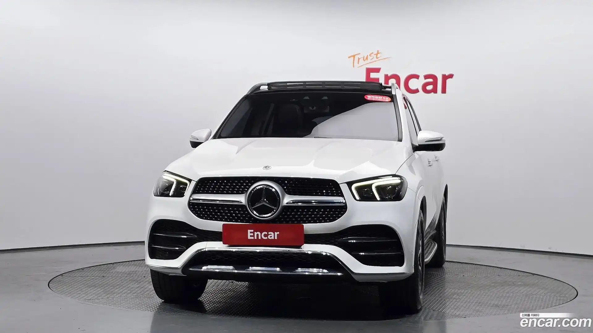 GLE-Class Mercedes-Benz 2020.4-OUTER-003