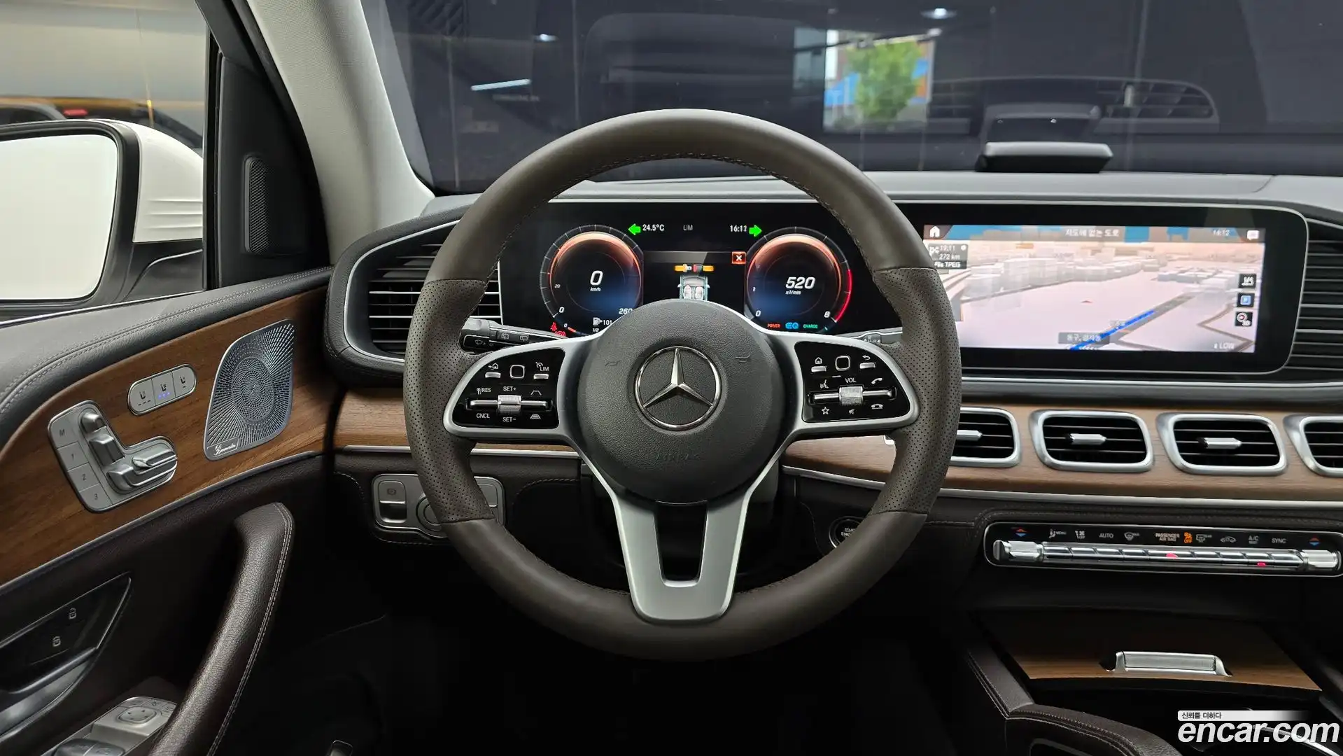 GLE-Class Mercedes-Benz 2020.4-OPTION-016