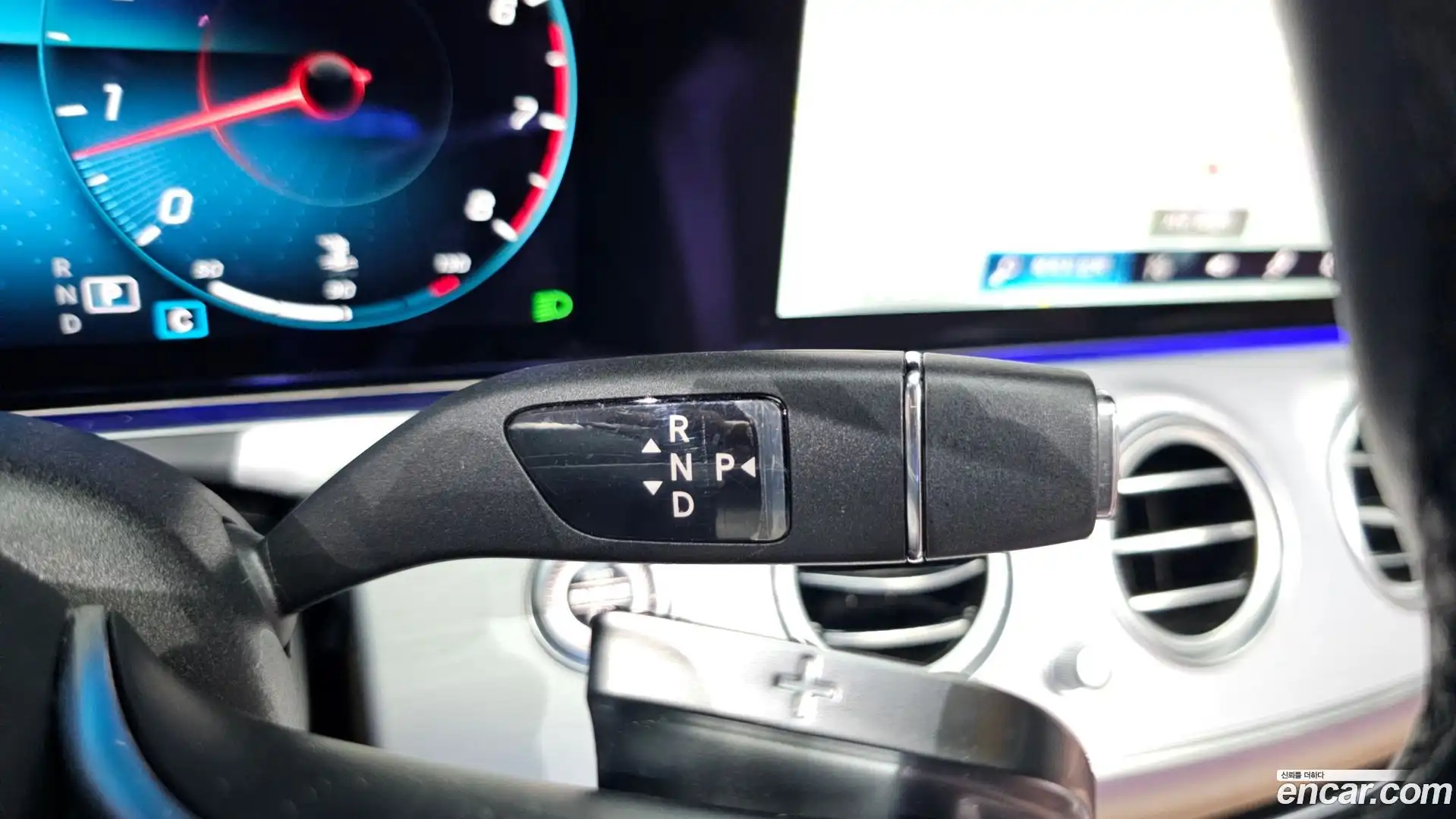 E-Class Mercedes-Benz 2021.3-INNER-009