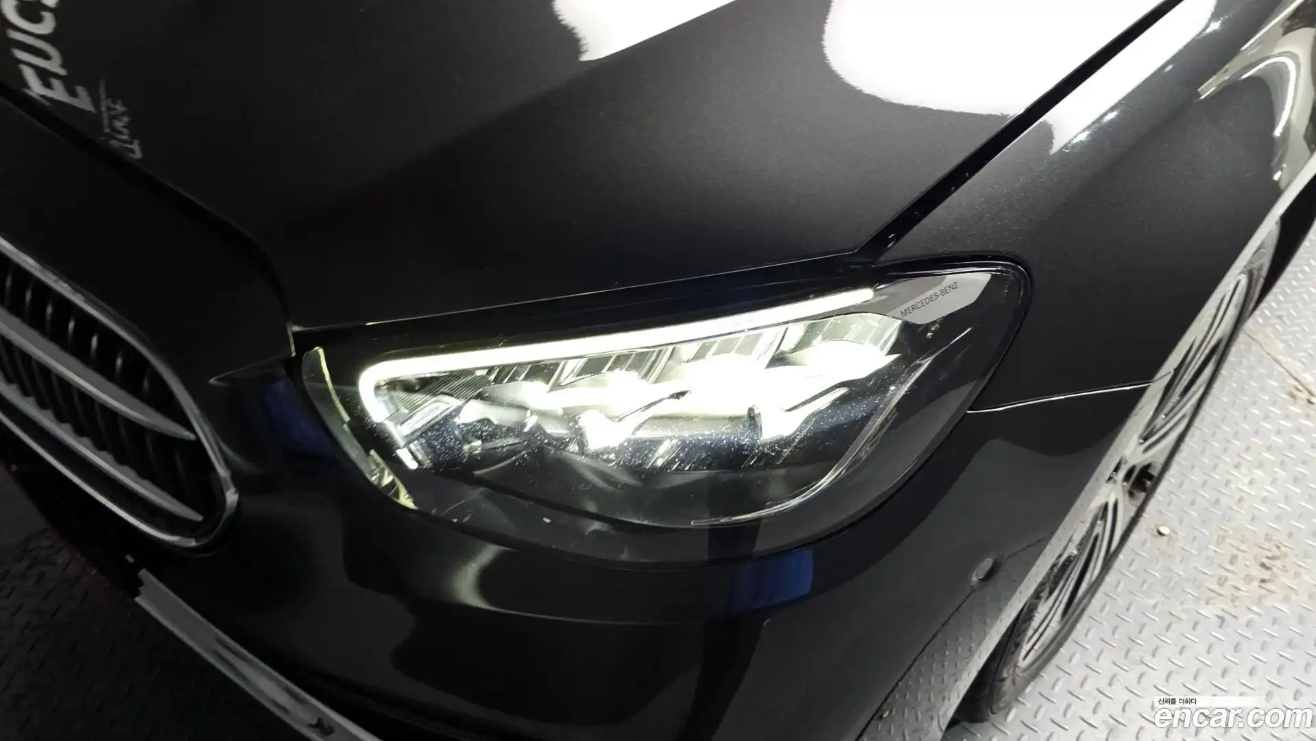E-Class Mercedes-Benz 2021.3-OUTER-032
