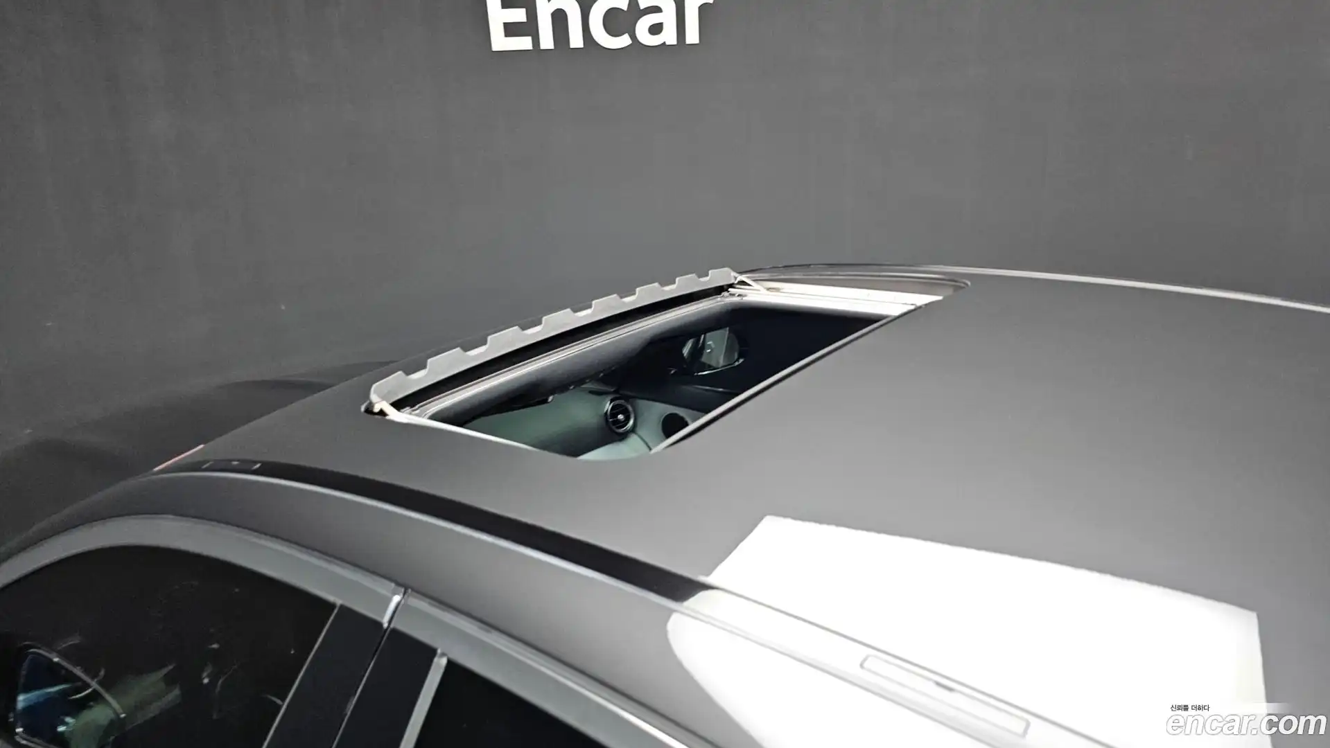 E-Class Mercedes-Benz 2021.3-OPTION-043