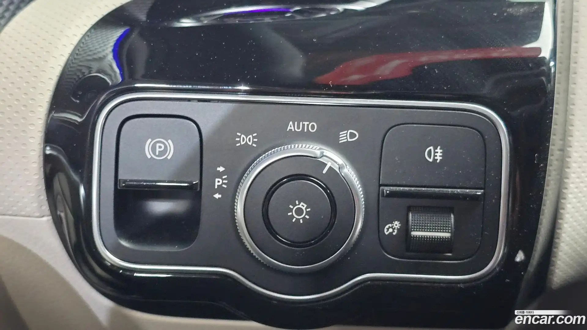 A-Class Mercedes-Benz 2022.1-OPTION-020