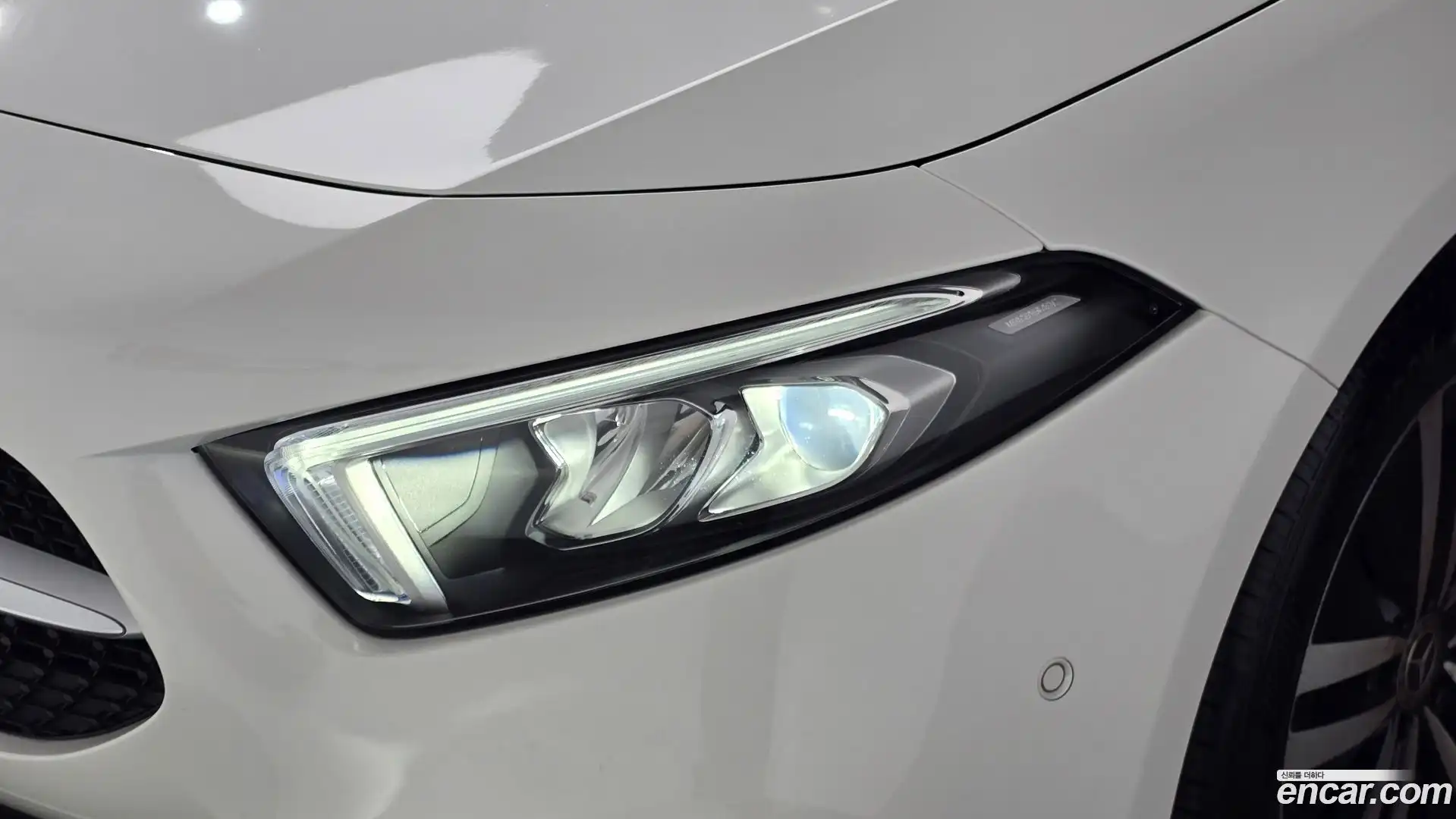 A-Class Mercedes-Benz 2022.1-OUTER-032