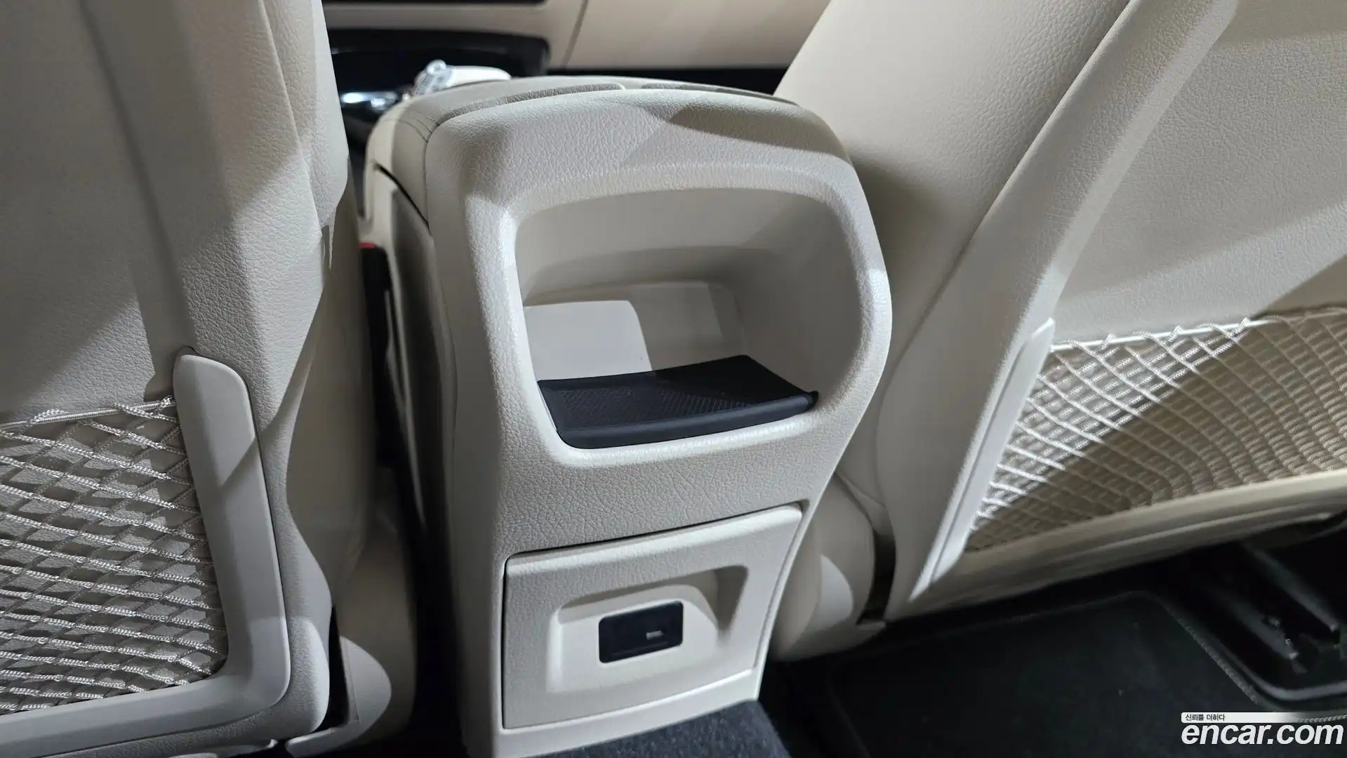 A-Class Mercedes-Benz 2022.1-OPTION-043