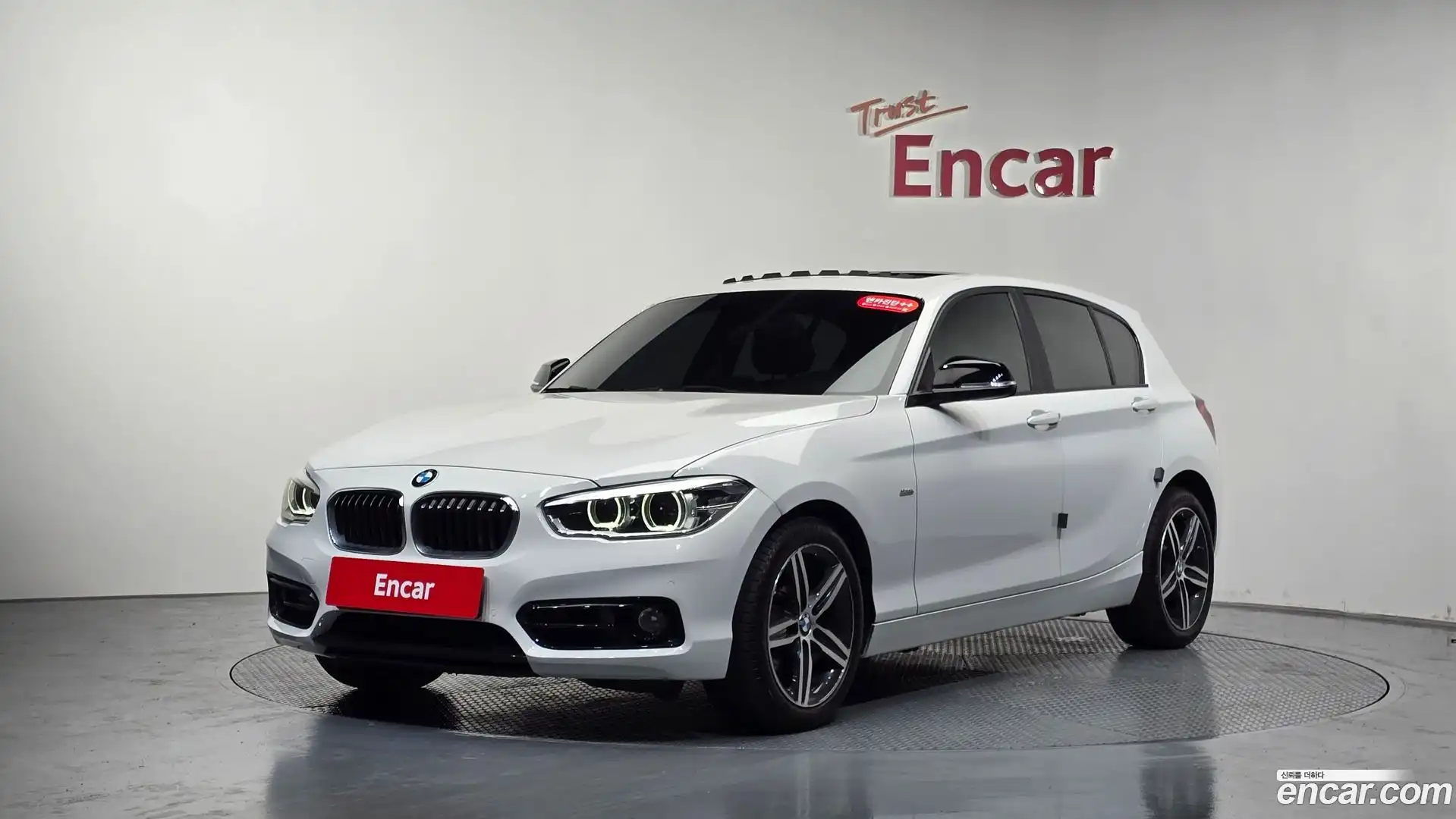 1-Series BMW 2016.7-THUMBNAIL-011