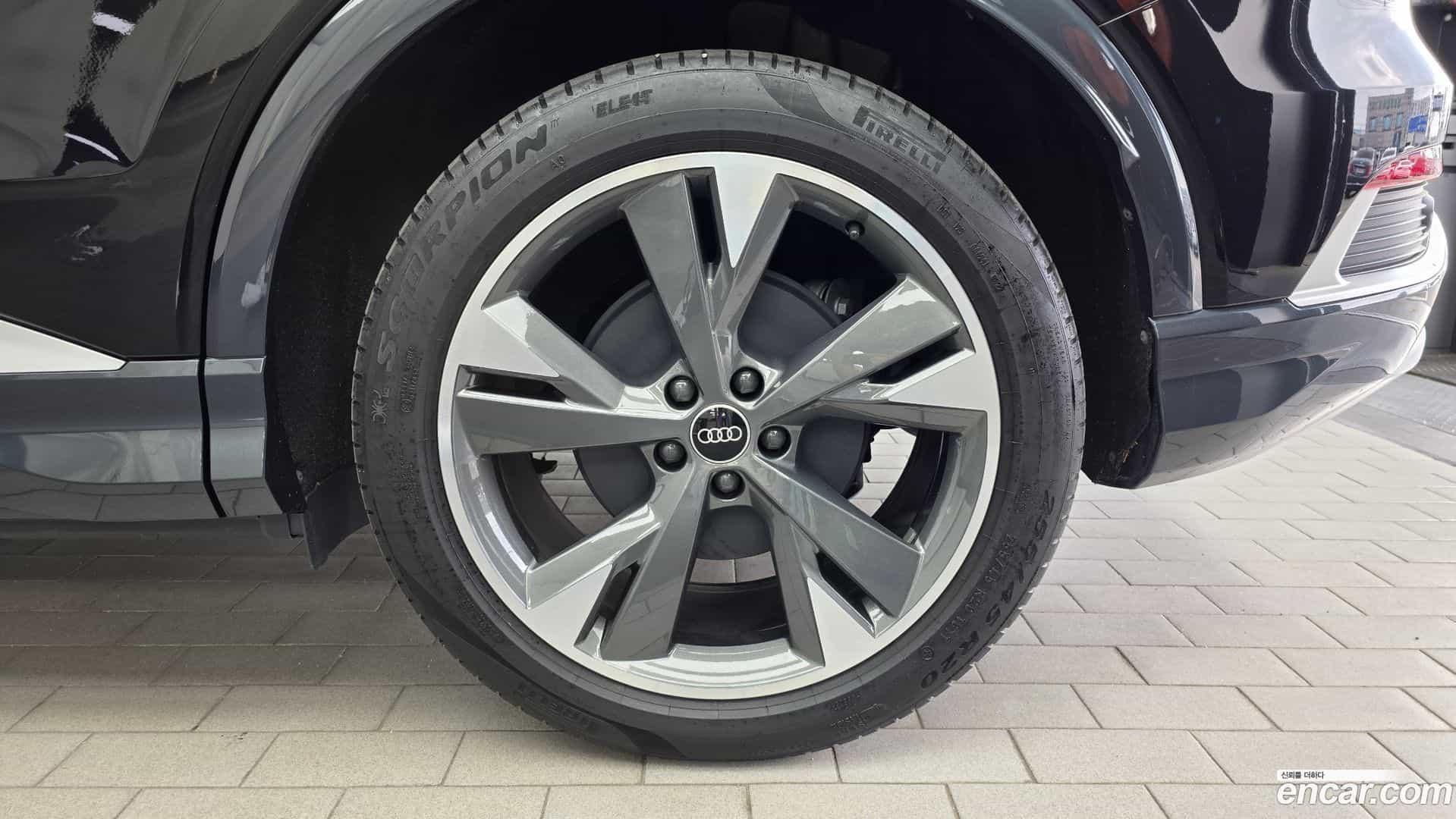 Q4 e-tron Audi 2022.9-OUTER-031