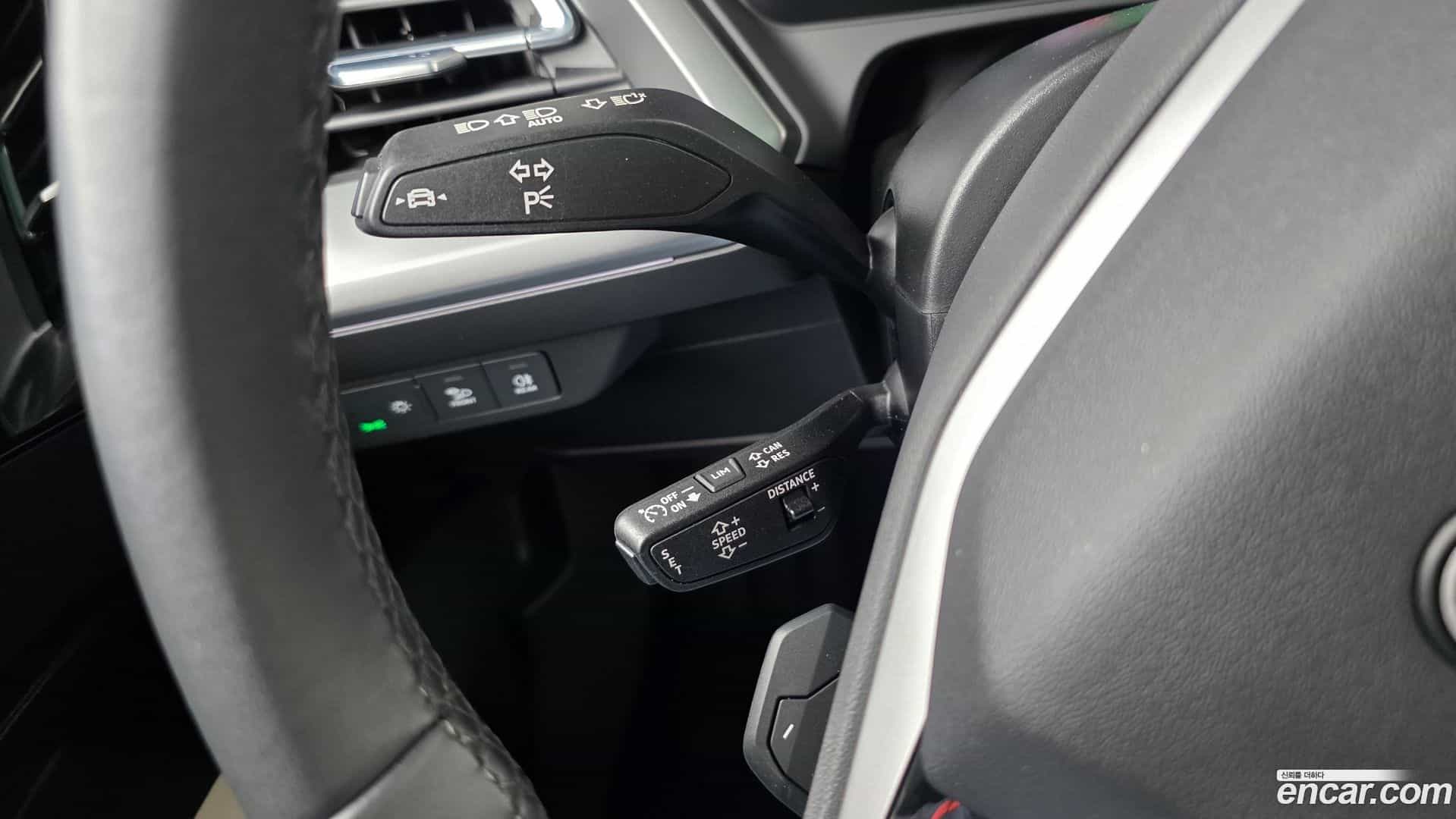 Q4 e-tron Audi 2022.9-OPTION-044